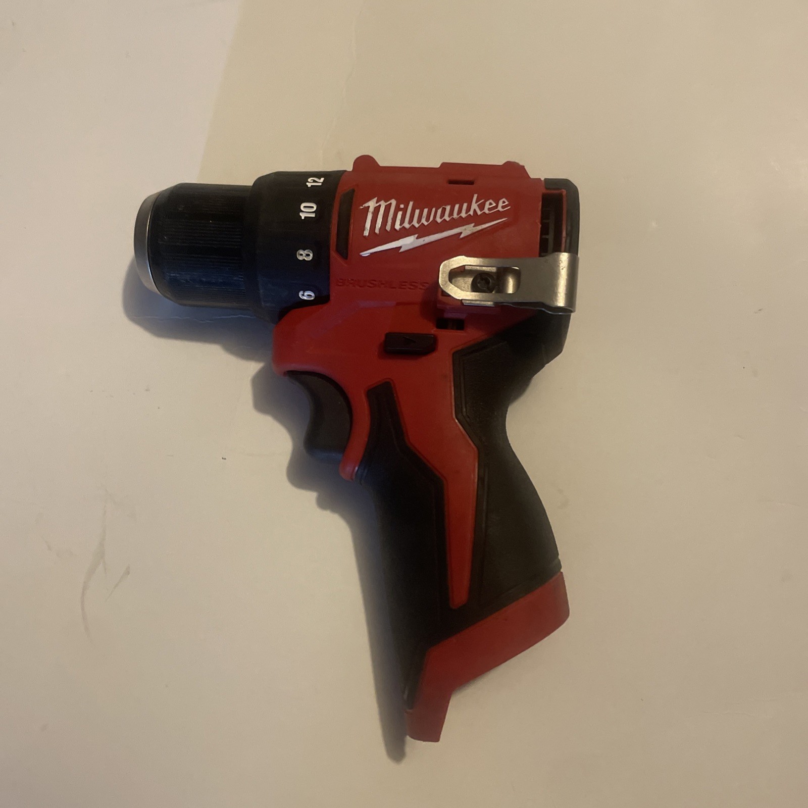 New Milwaukee 3401-20 M12 12V 3/8&Prime; Subcompact Brushless Drill/Driver Tool Only