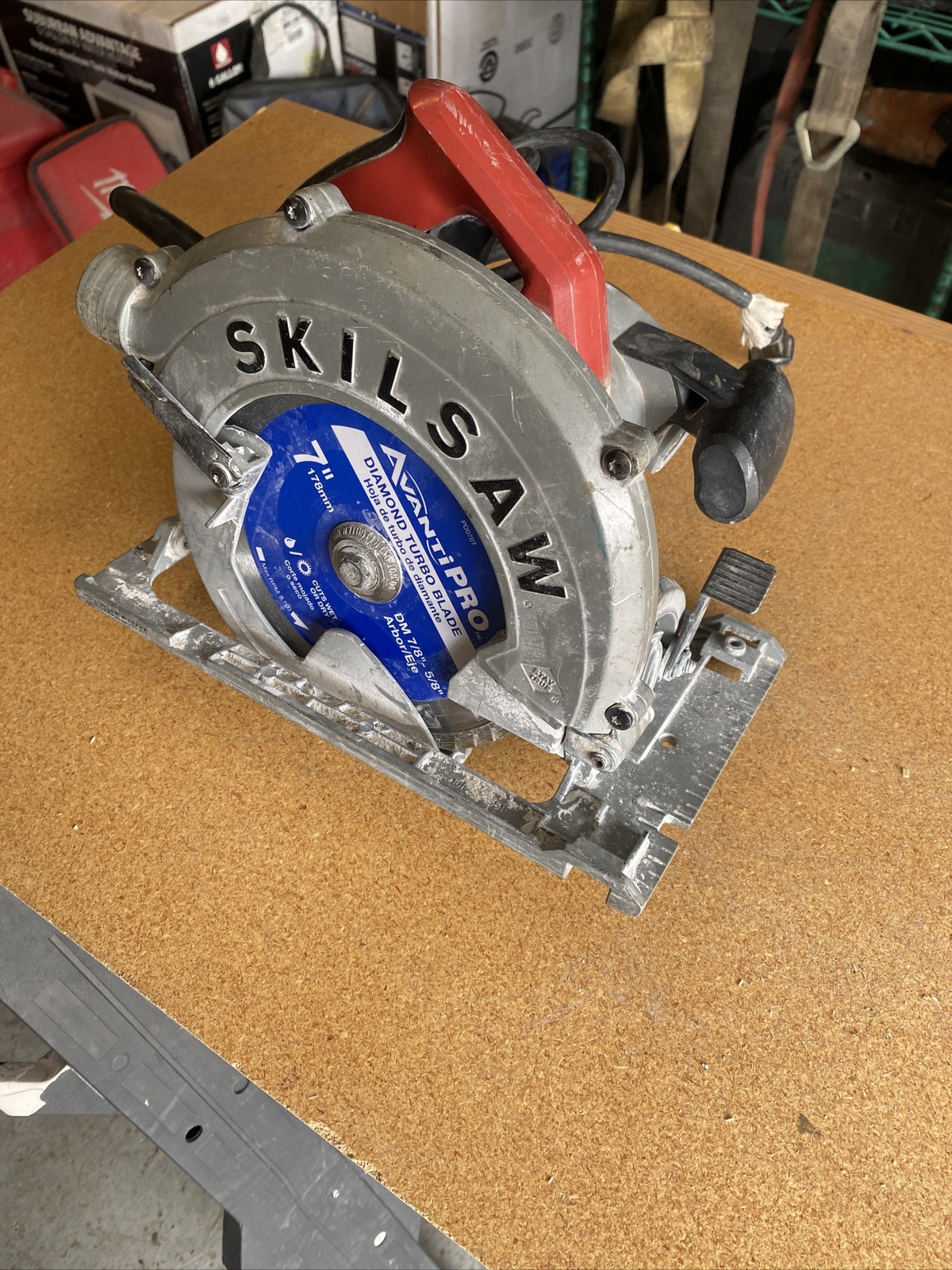 SkilSaw Sidewinder Corded Circular Saw Skil Saw W/blade