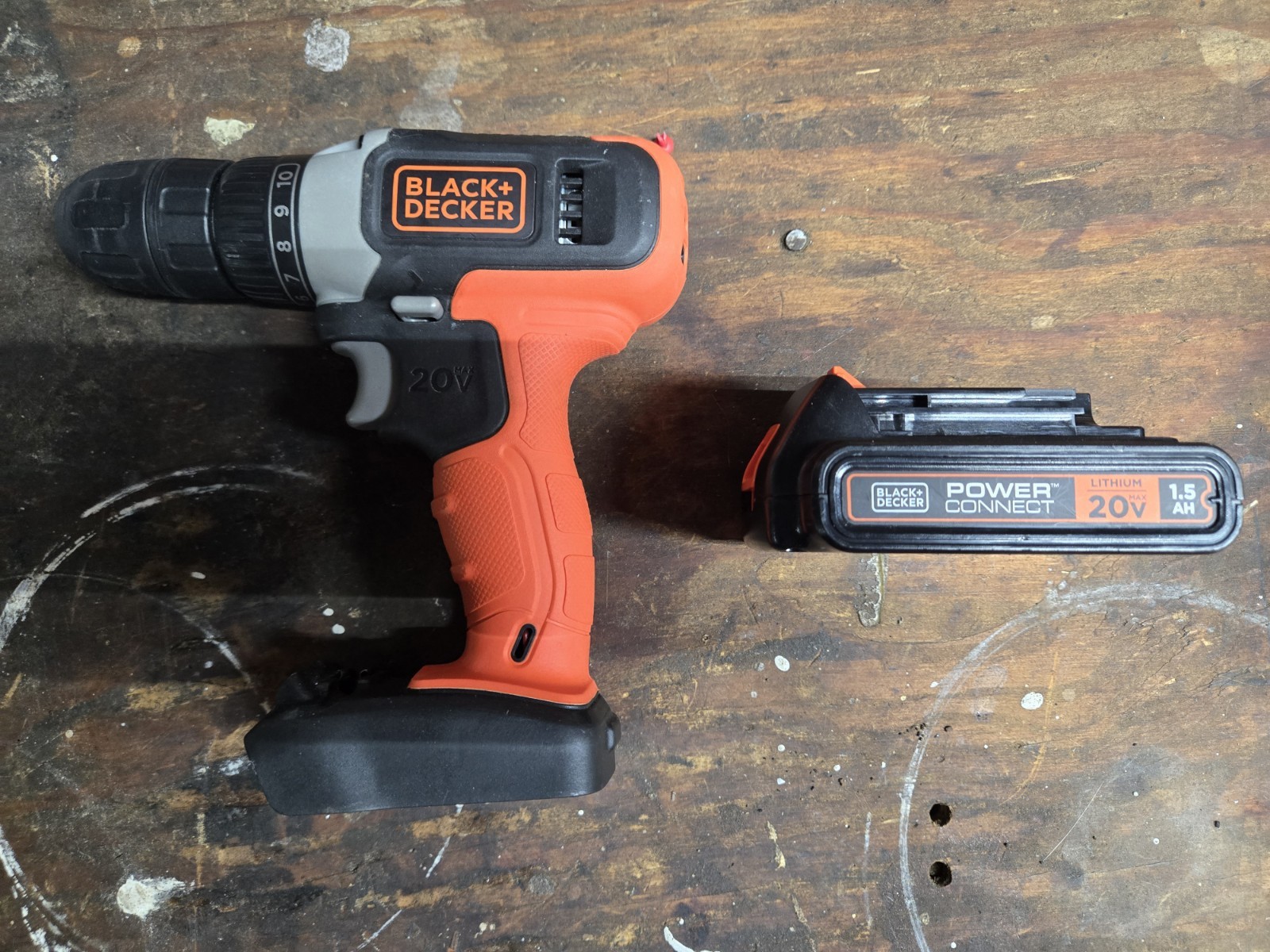 BLACK+DECKER 20V MAX 2-Speed Cordless Drill + Lithium Battery SET BCD702C1