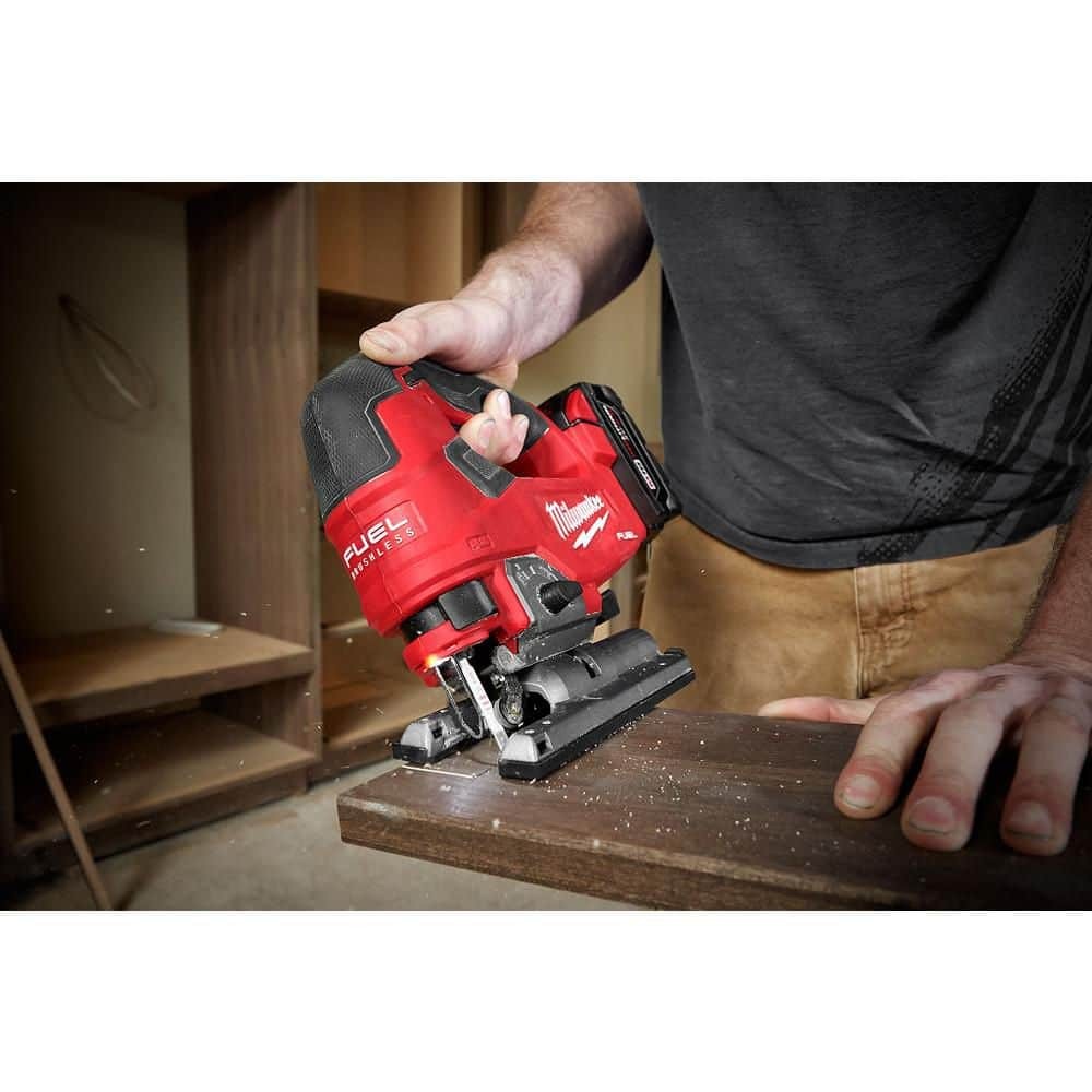 Milwaukee M18 FUEL 18V Lithium-Ion Brushless Cordless Jig Saw (Tool-Only)