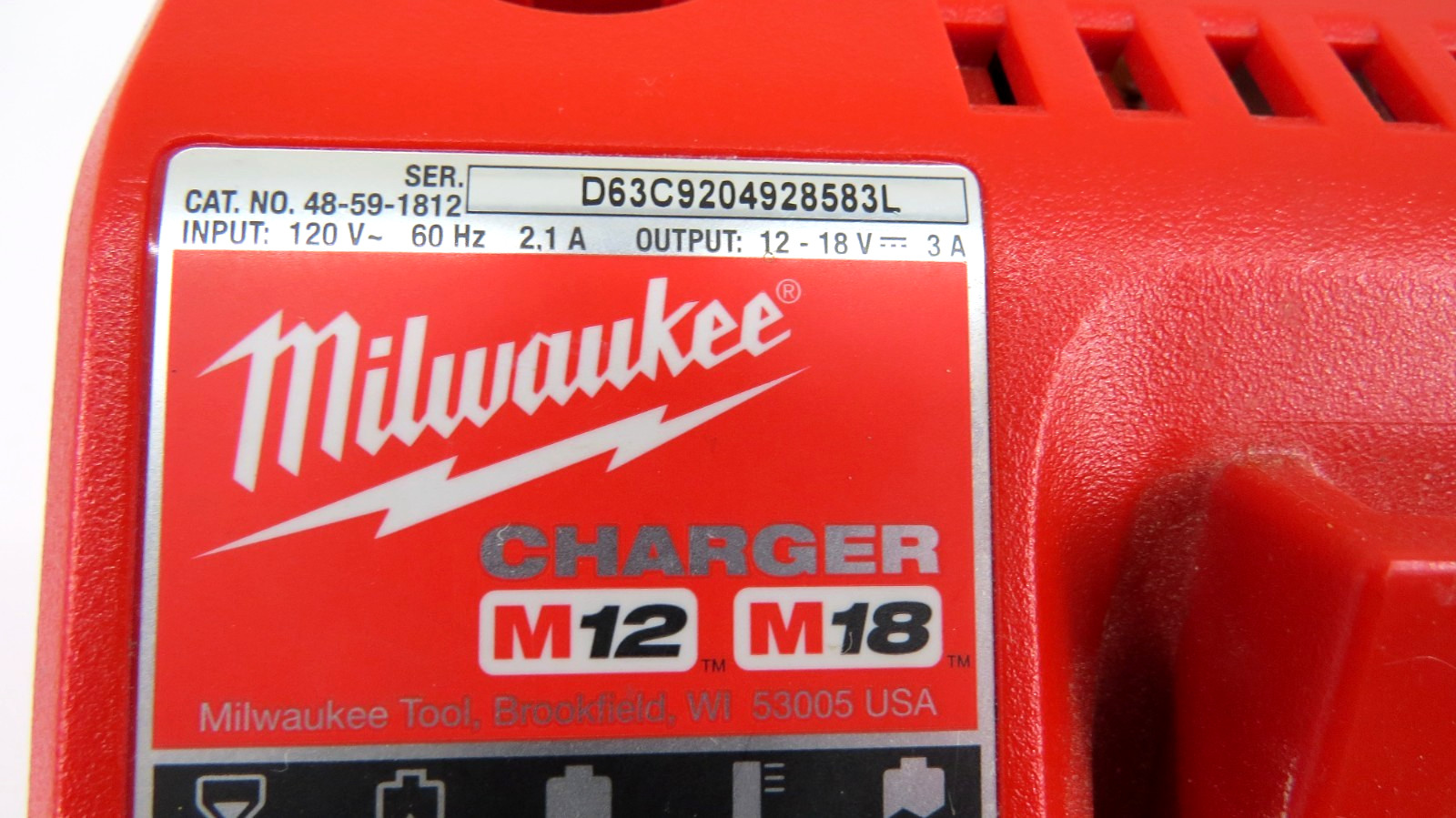 Milwaukee 2953-20 M18 18V Fuel Brushless 1/4&Prime; HEX Impact Driver W/2x 3Ah Battery