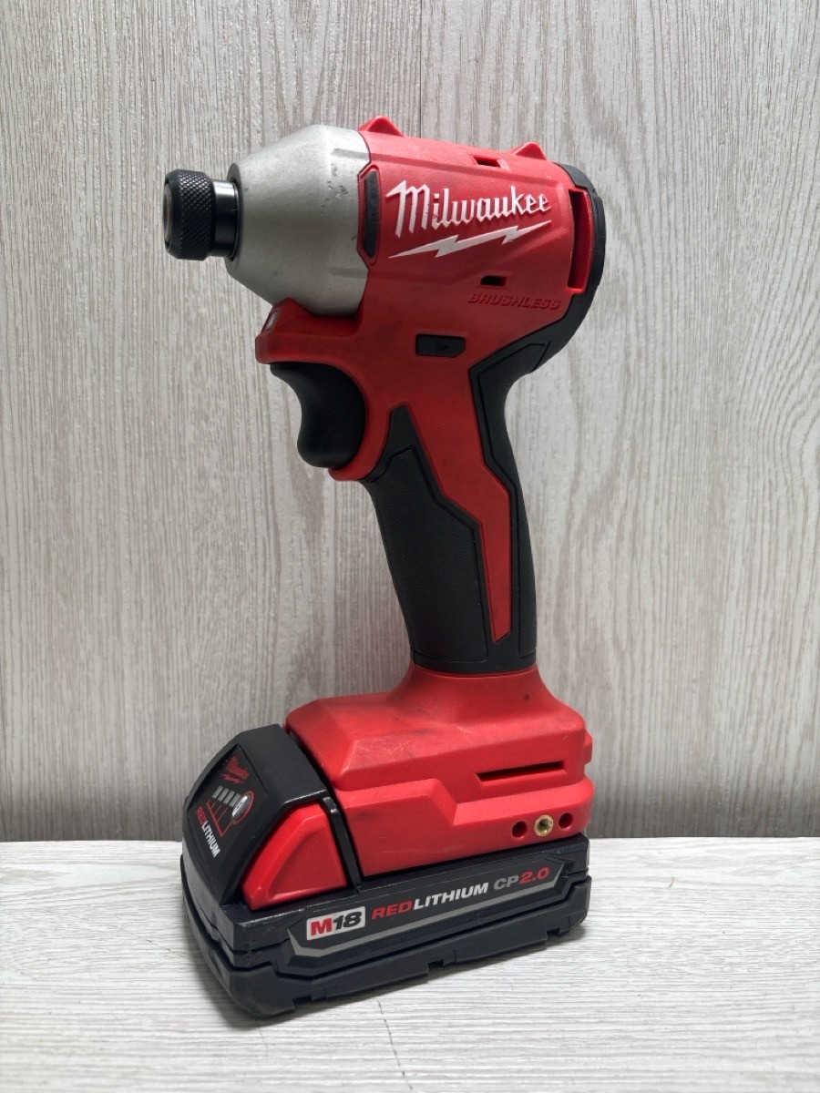 Milwaukee Compact Brushless 1/4&Prime; Hex Impact Driver 3650-20 w/Battery (A1G013320)
