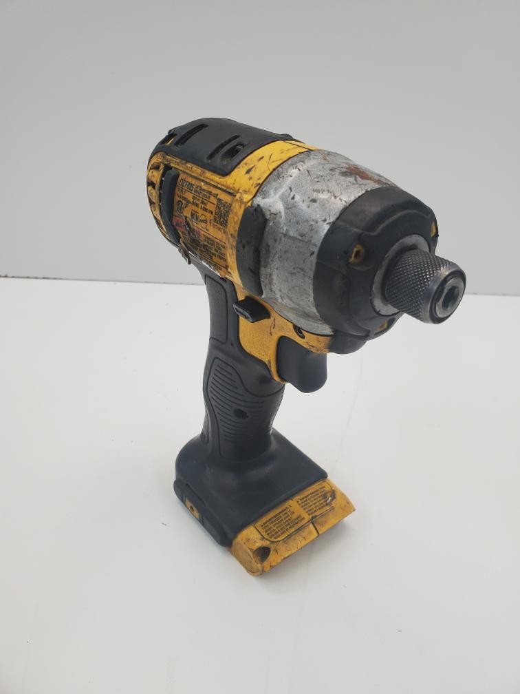 DEWALT DCF885 (P02027105)
