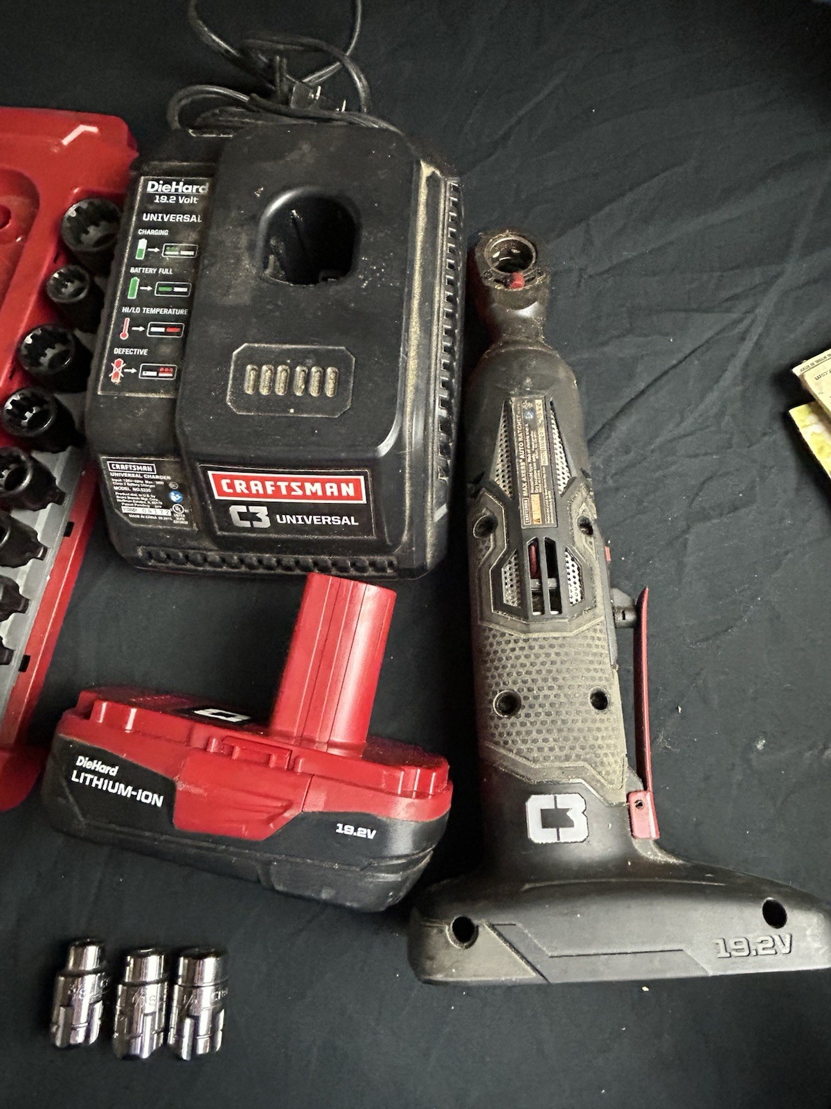 C13 – Craftsman C3 19.2V Max Access 3/8 Drive Auto Ratchet, Rare Battery Charger