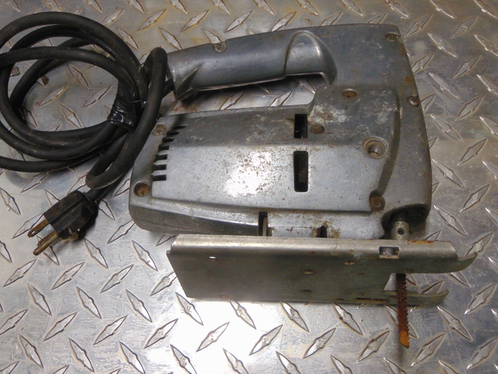 PORTABLE SHOPMATE 1810 TYPE 1 QUICK STROKE SABRE SAW