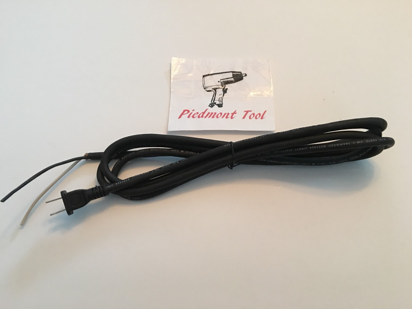 DeWalt Power Tool Cord EC162 9 Feet 16 Gauge 2 Wire 125 Replaces Part 330081-08