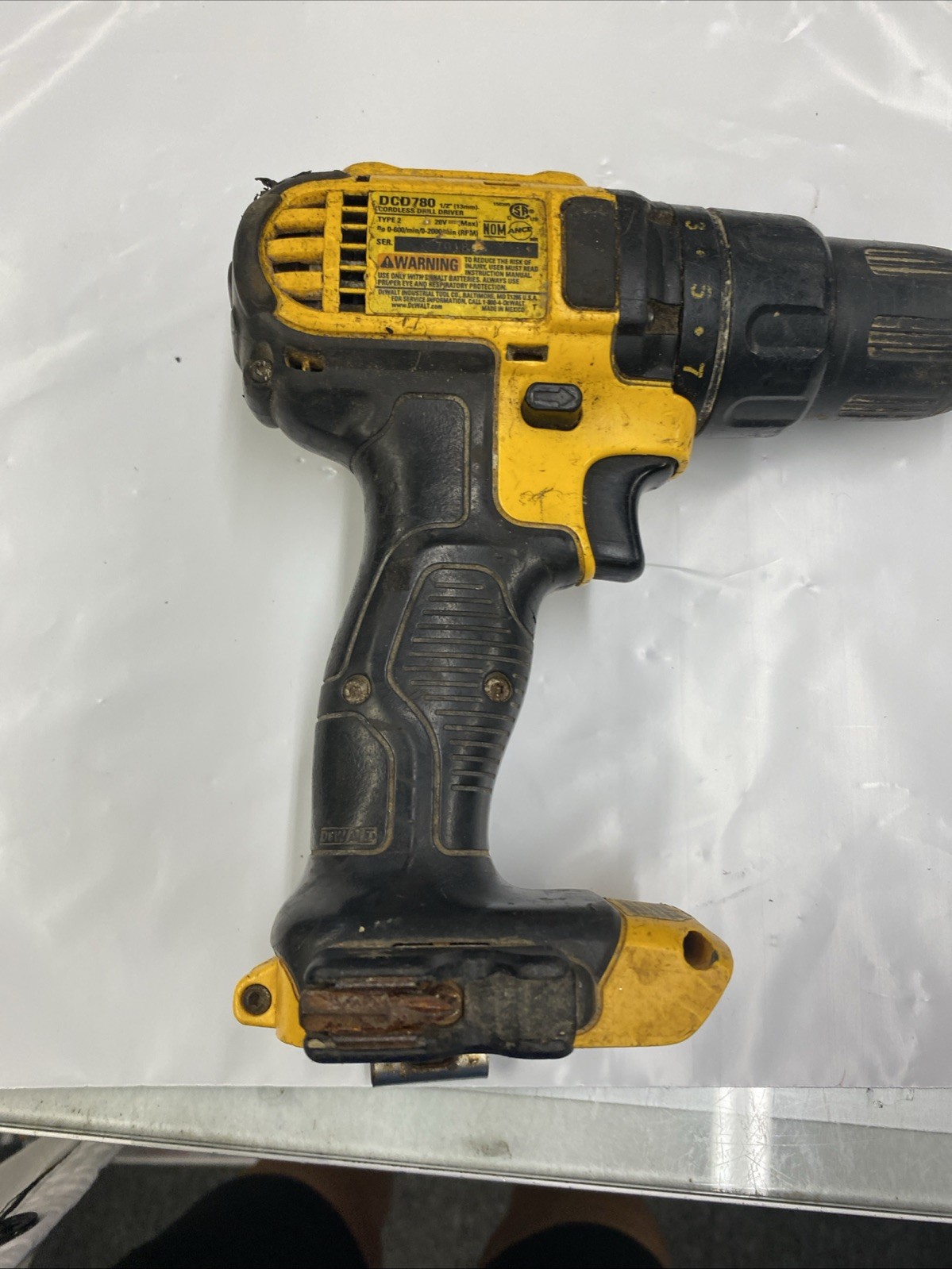 DEWALT DCD780 20V max 1/2” Compact Drill/Driver compact lightweight -TOOL ONLY-