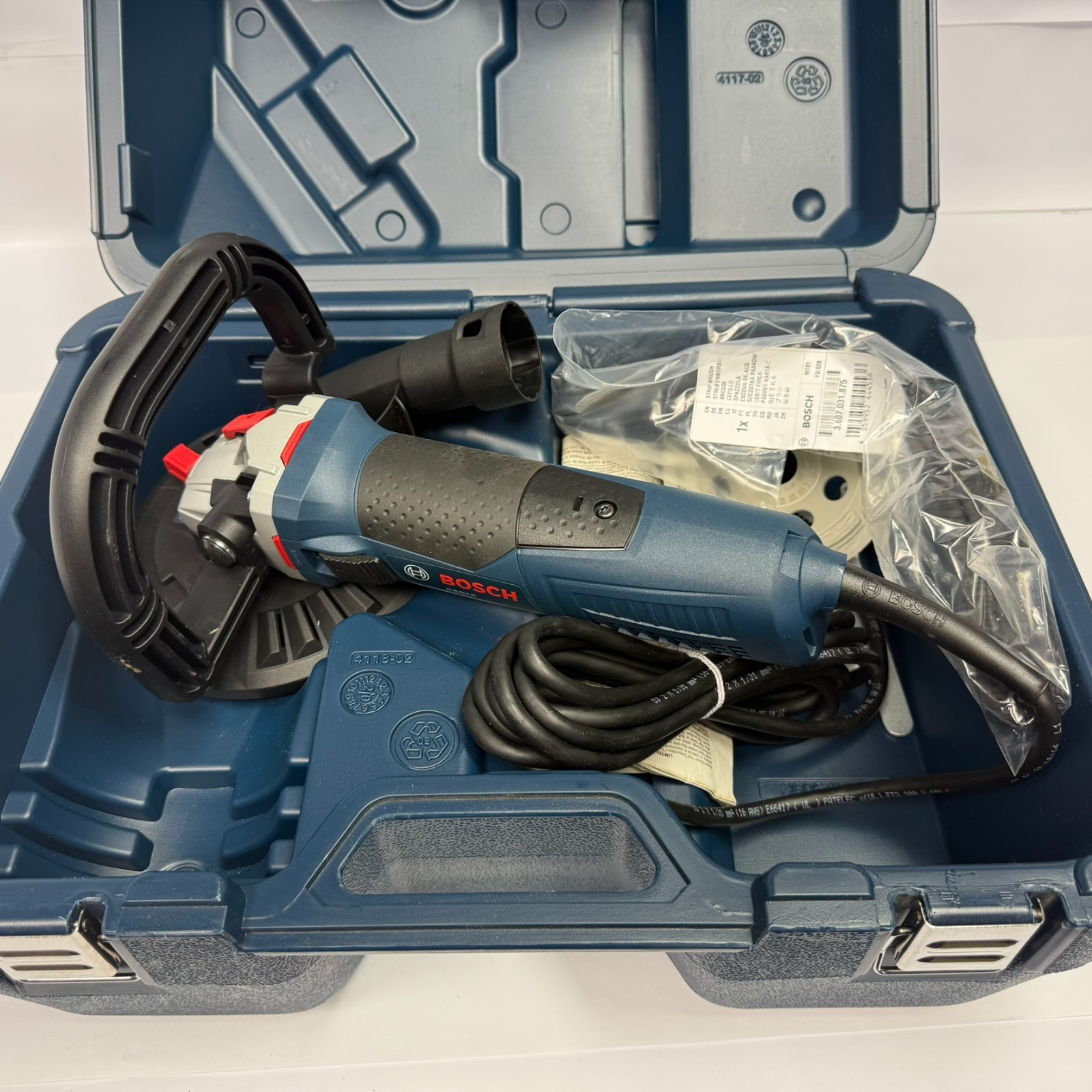 NEW Bosch CSG15 5-Inch Concrete Surfacing Grinder