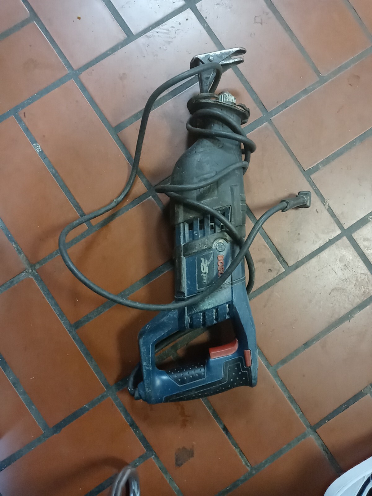 Bosch RS325 120V Reciprocating Saw In Good Condition With Fast Shipping 634040
