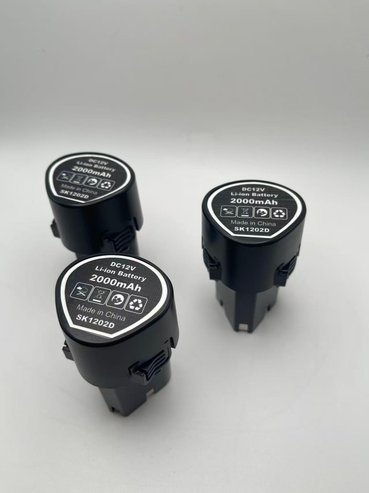 Saker SK1202D Replacement Cordless Buffer Polisher 3 Battery Only 2000mAh Black