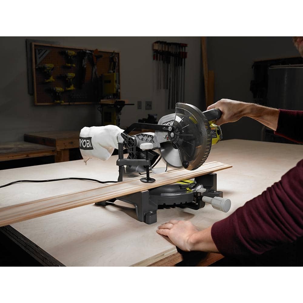 RYOBI 7-1/4 in. Compound Miter Saw – 9 Amp