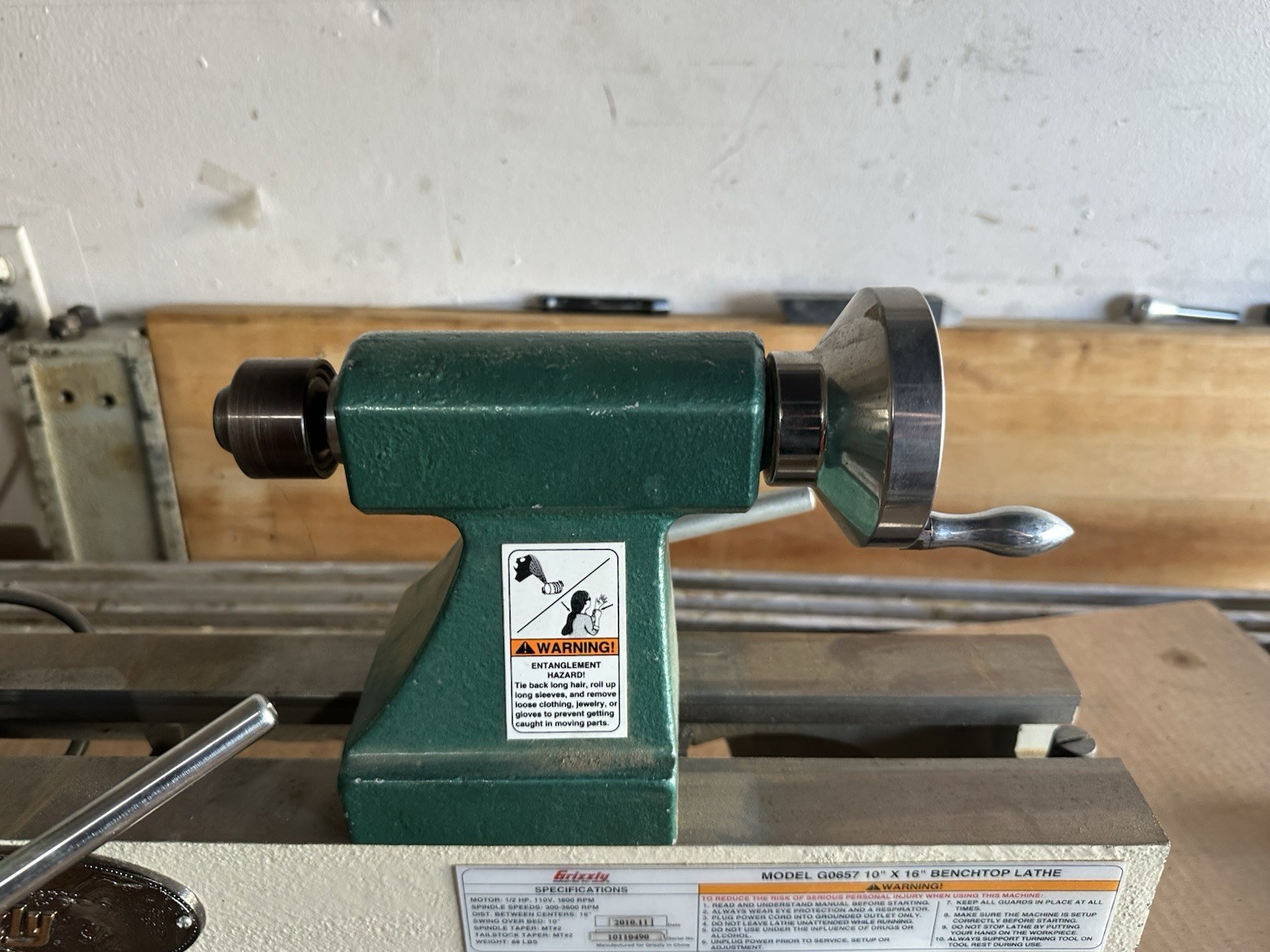 Grizzly Lathe 2011 10”x16” Bench Top Lathe G0657 300-3600 Rpm Variable