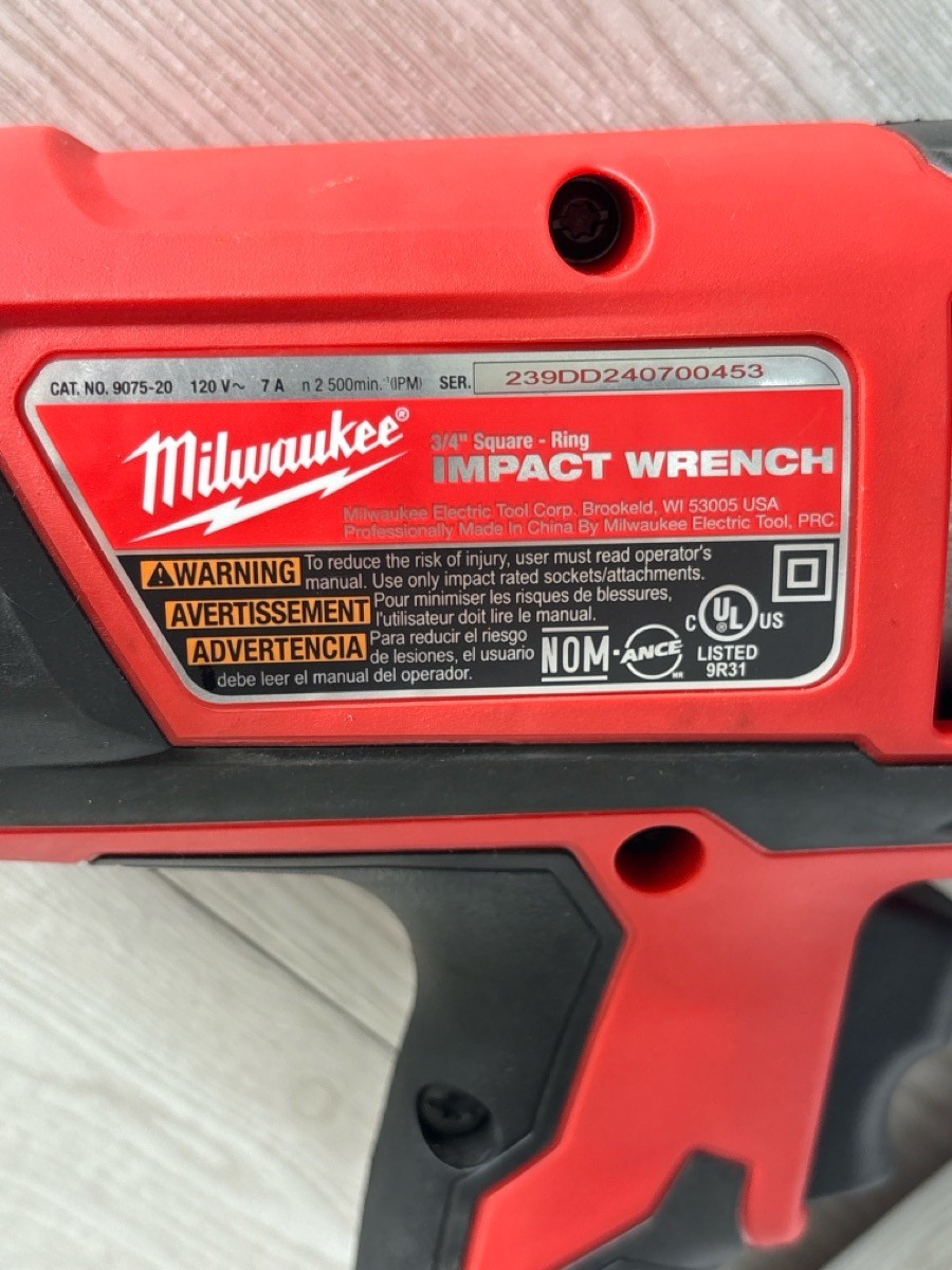 Milwaukee 3/4&Prime; Square Drive Corded Impact Wrench 9075-20 (A1G013776)