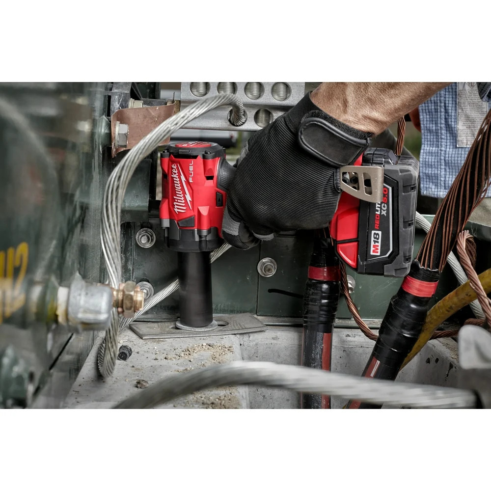 Milwaukee 2854-20 M18 FUEL 18V 3/8&Prime; Impact Wrench w/Friction Ring -Bare Tool