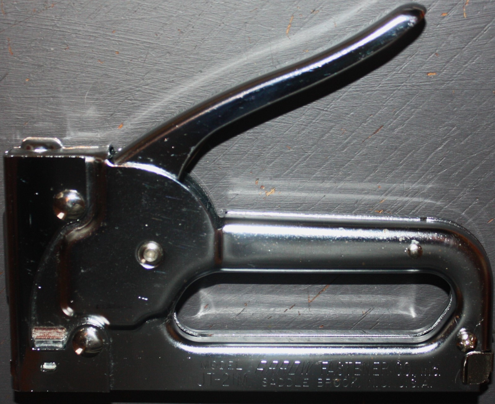 Vintage ARROW Fastener Company Model JT-21M Staple Gun. VG For JT-21 T-27 Staple