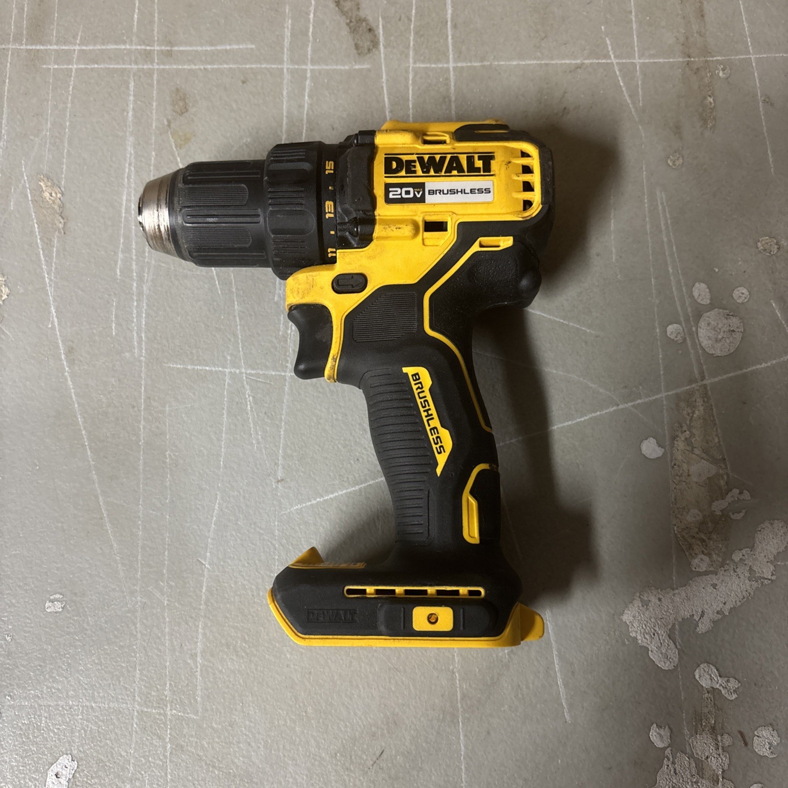 DeWALT DCD793D1 20V MAX Brushless 1/2&Prime; Cordless Compact Drill Kit