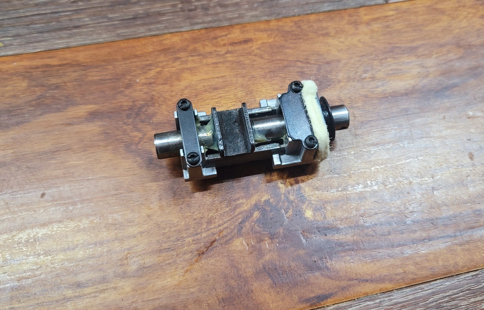 DeWalt SHAFT-BRG ASSEMBLY PART FOR Dcs310 12V reciprocating saw