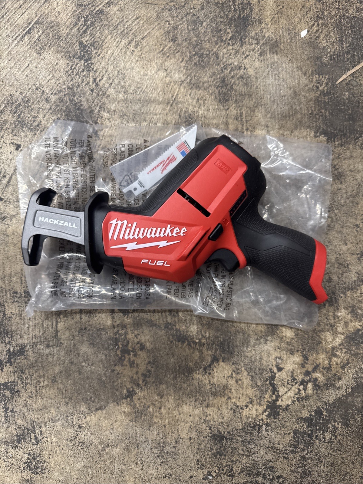 MILWAUKEE 2520-20 M12 Fuel Hackzall Reciprocating Saw