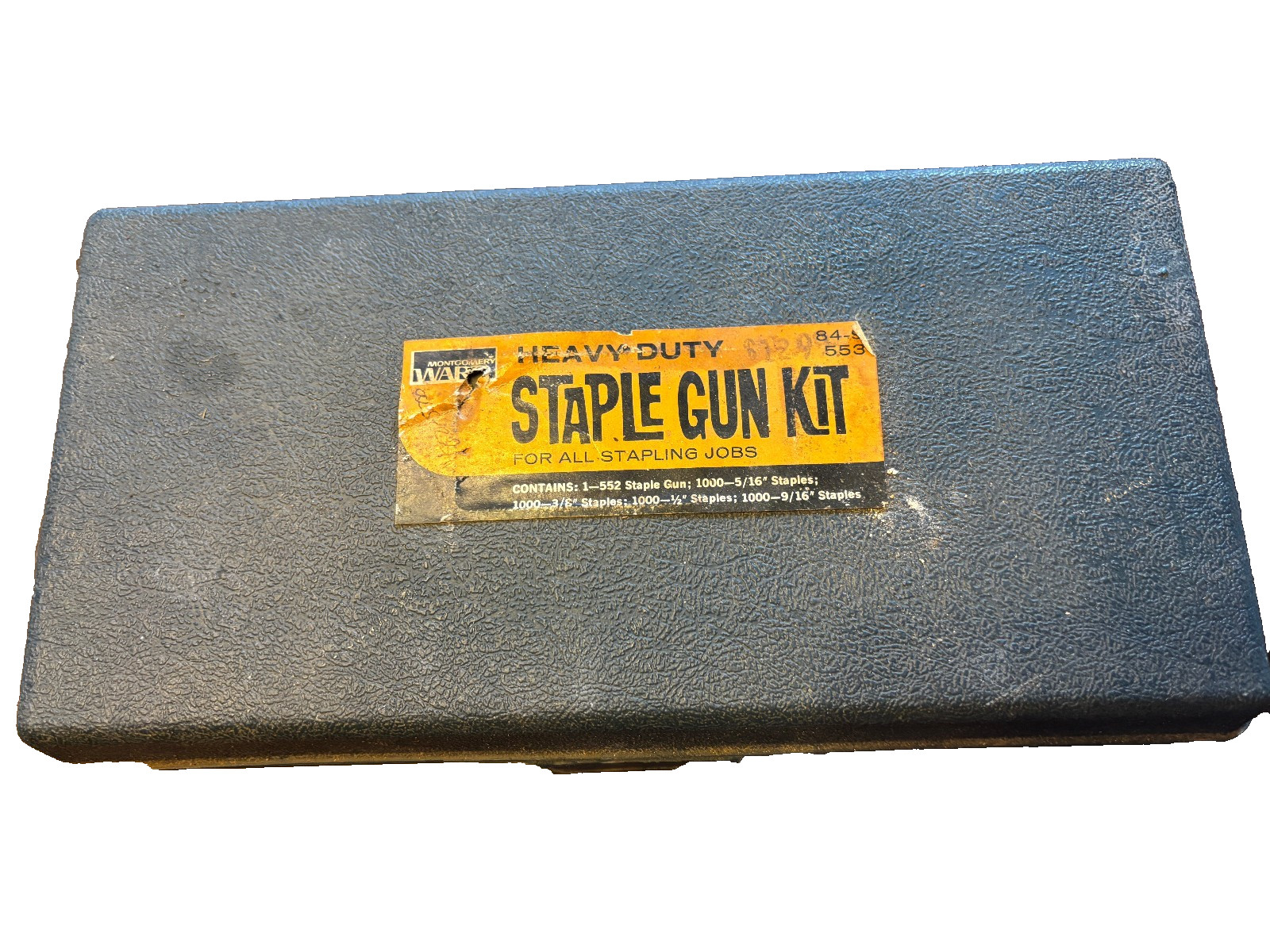 Vintage Montgomery Ward Staple Gun Kit – 3 sizes of staples, box, works great!
