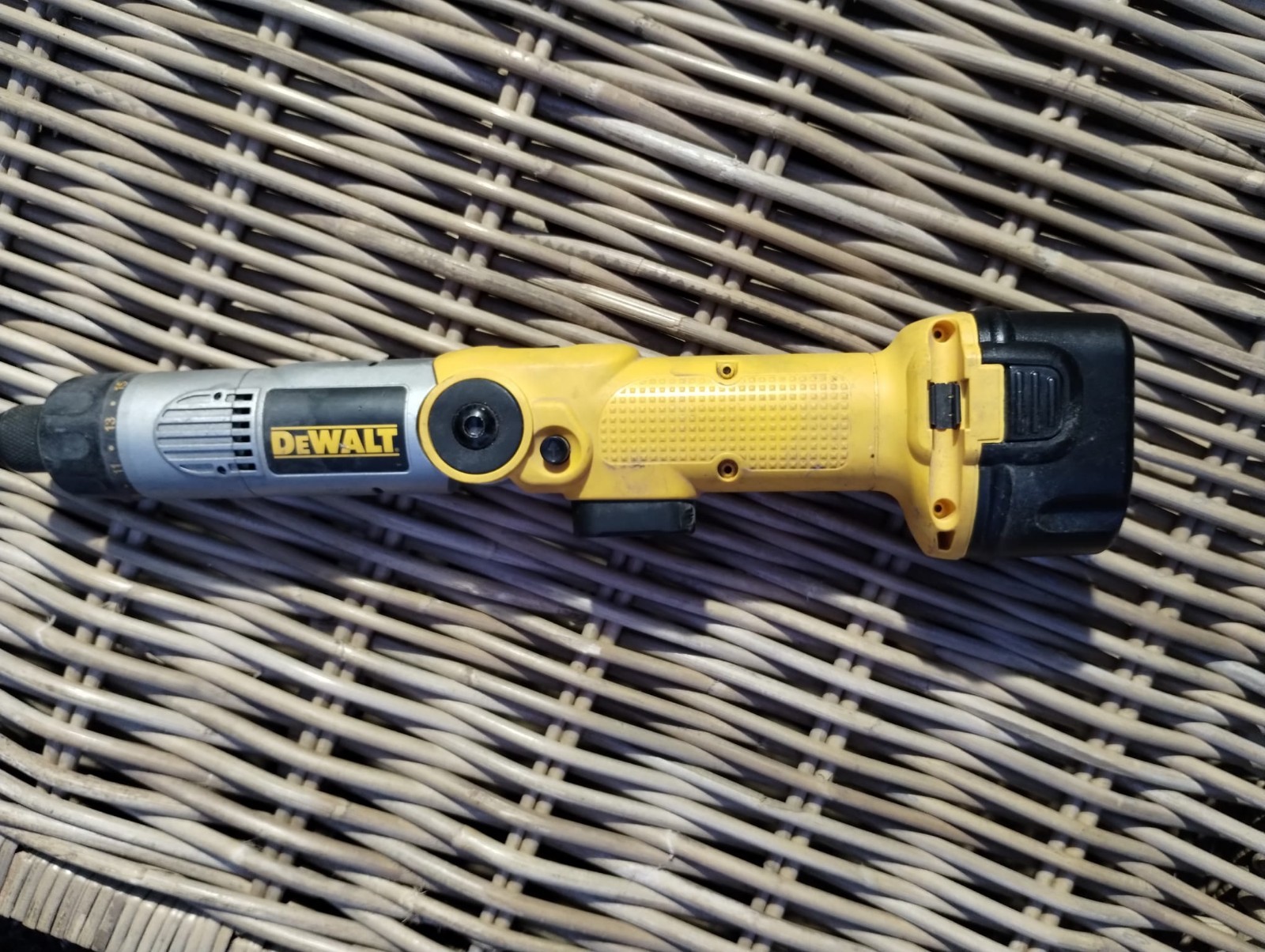 Dewalt DW920 Heavy Duty Cordless Screwdriver 7.2V