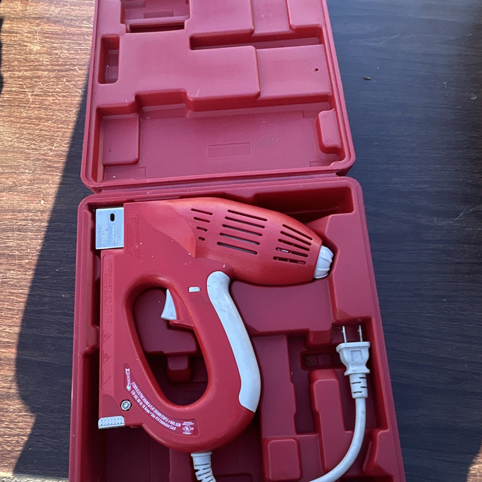 Arrow Electro Matic Staple And Nail Gun Kit W Case