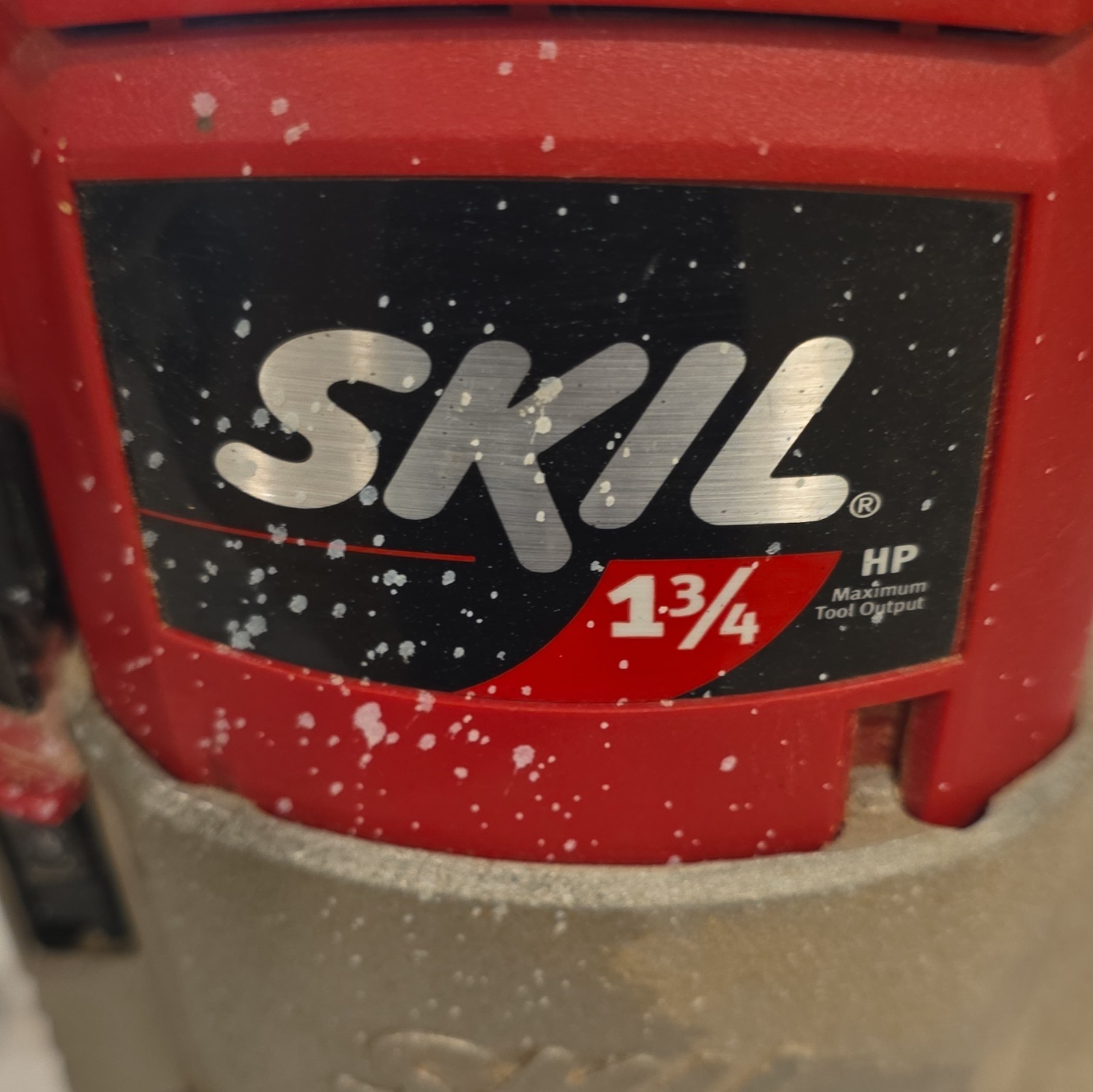 SKIL 1810 1-3/4 HP Corded Router 120V Red, 1/4 in Collet Capacity