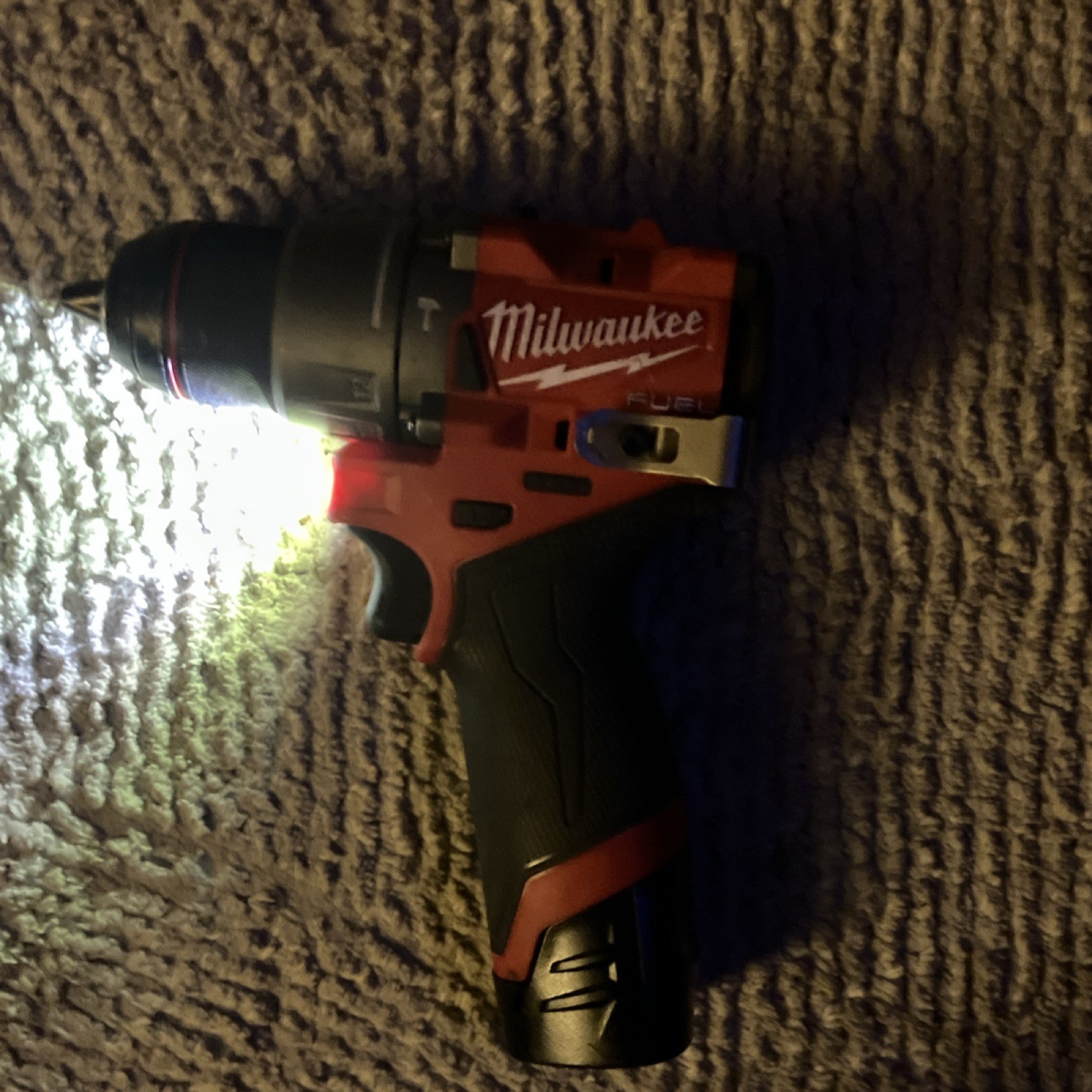 Milwaukee 3404-20 M12 12V 1/2in Keyless Hammer Drill/Driver w/ 2.0Ah Battery