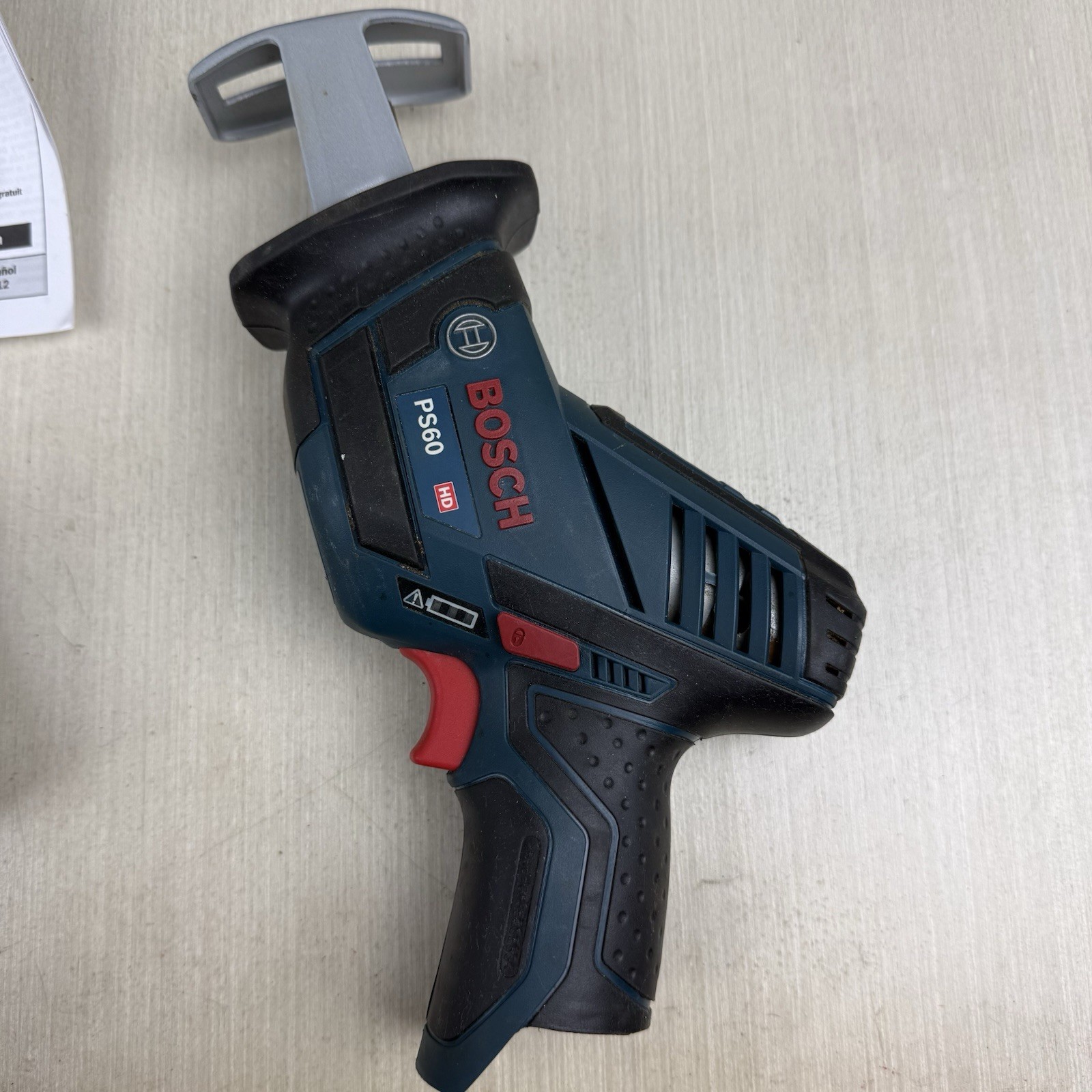 BOSCH PS60 Cordless Recip Saw W/GAL12V-20 Charger, 2 Batteries, & Bag