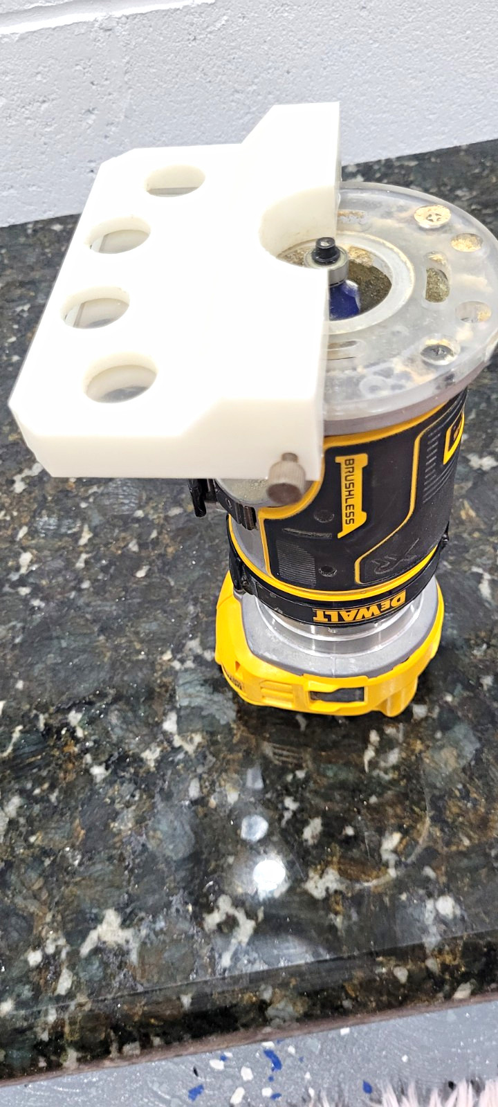 Base/Guide for DEWALT 20V XR Brushless Cordless Compact router