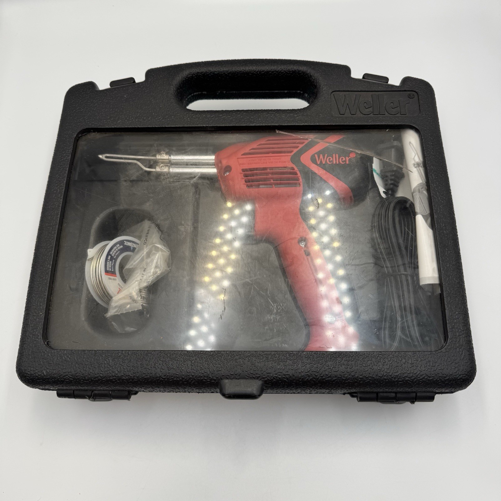 Weller Professional Soldering Dual-Heat Gun Kit – Red 9400PKS | 140 / 100 Watts