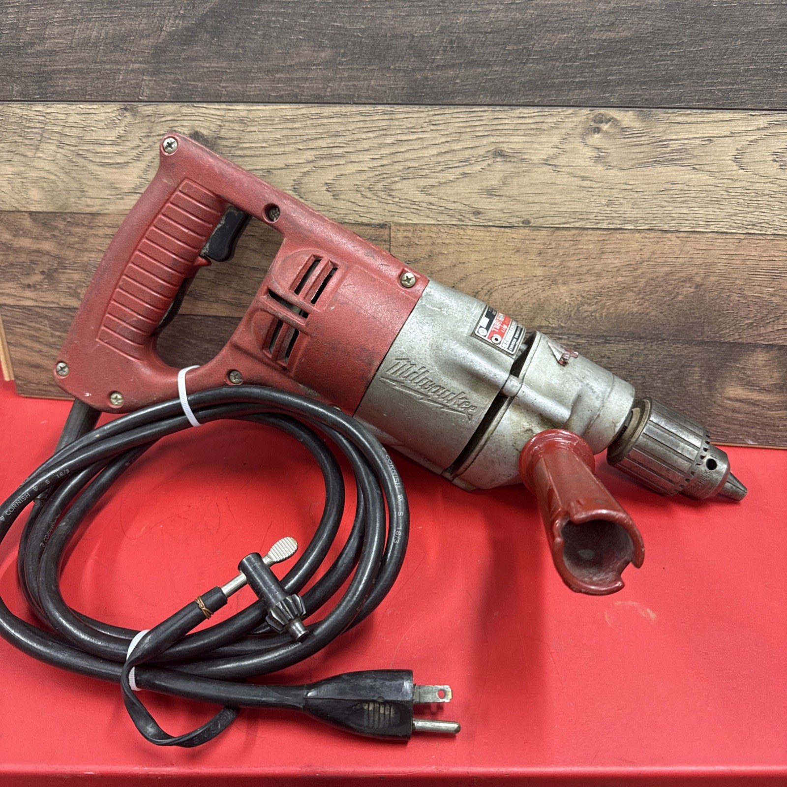 Milwaukee 1001-1 1/2 in. D-Handle Drill 600 RPM. USA. Tested, Working – READ!!!!