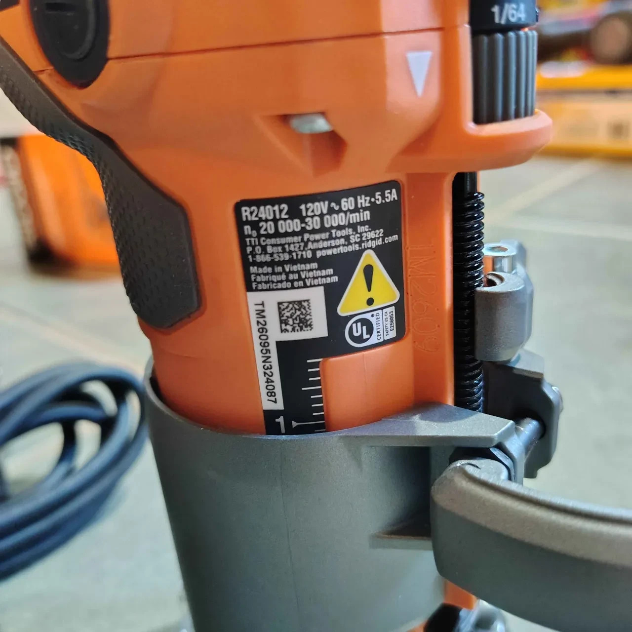 Ridgid 5.5 Amp Compact Fixed-Base Corded Router With Case *READ*