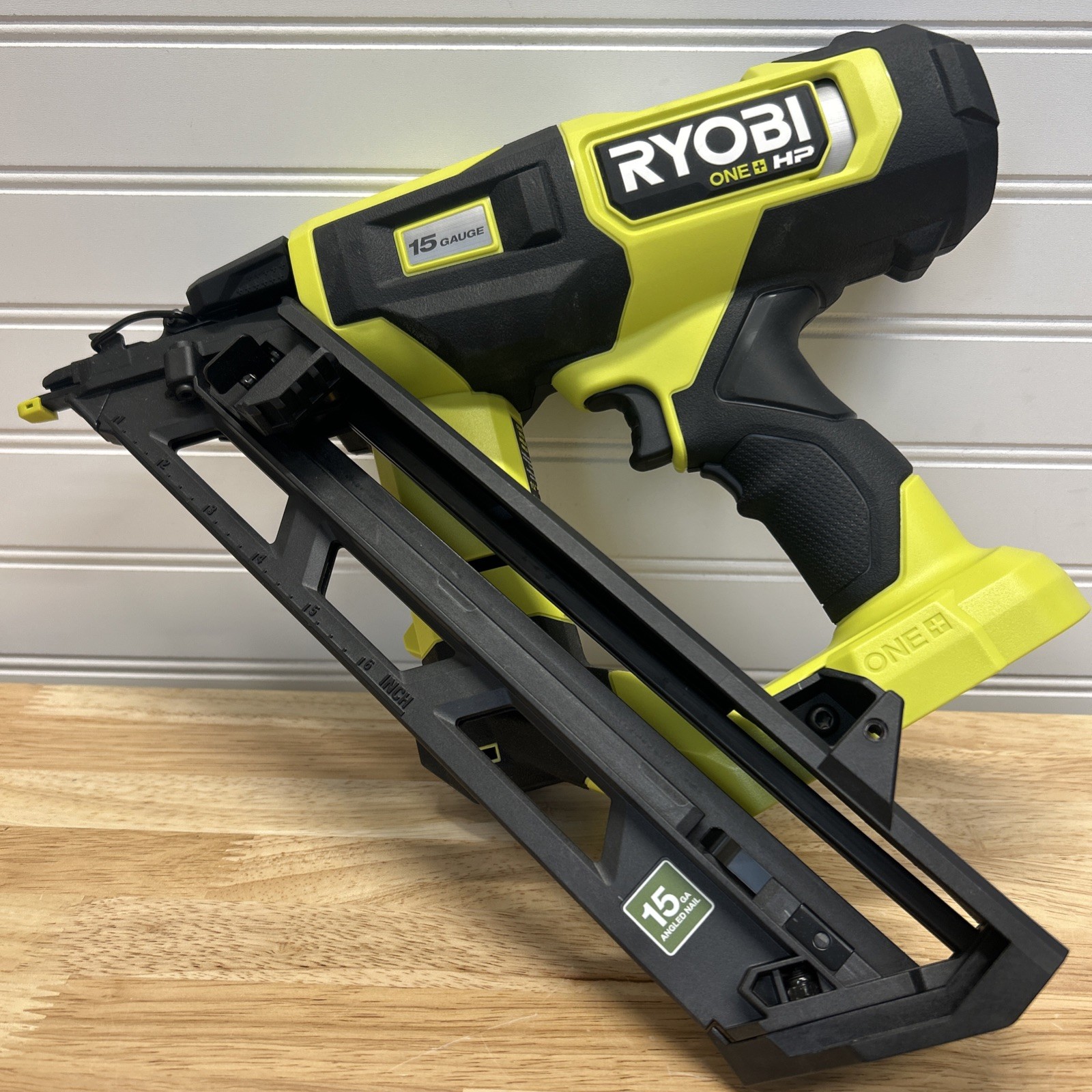 NEW RYOBI PBL375B HP 18V Brushless Cordless 15-GA 34 Angled Finish Nailer