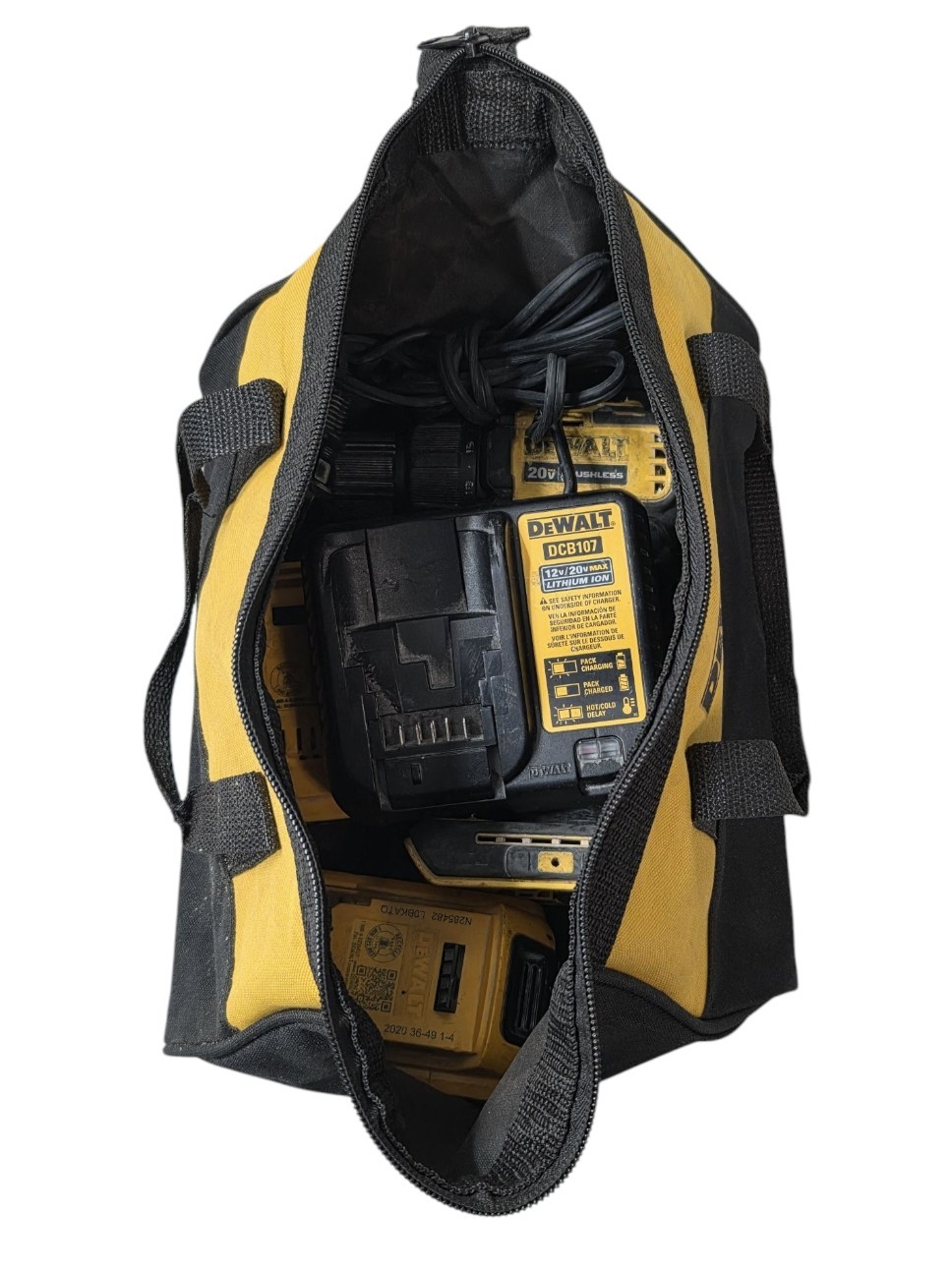 DeWalt DCD708 1/2&Prime; (13mm) 20V MAX Brushless Cordless Drill with 2x 2.0Ah Battery