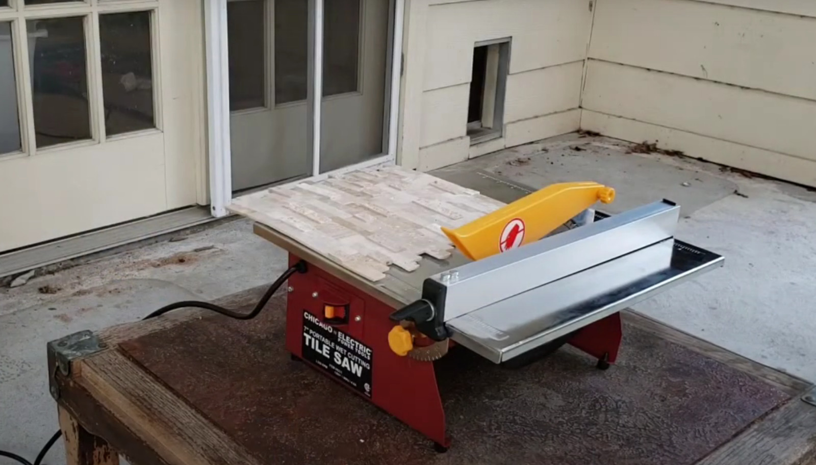 4.8 Amp 7 in. Table Top Wet Cut Tile Saw Tile Installation Tool Woodwork Project
