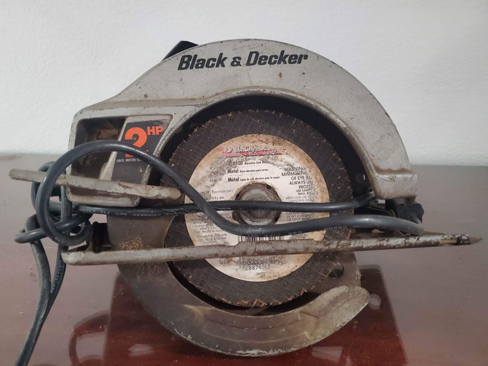 Vintage Black & Decker – 7 1/4” Corded Circular Saw – Model 7391 – 2 HP