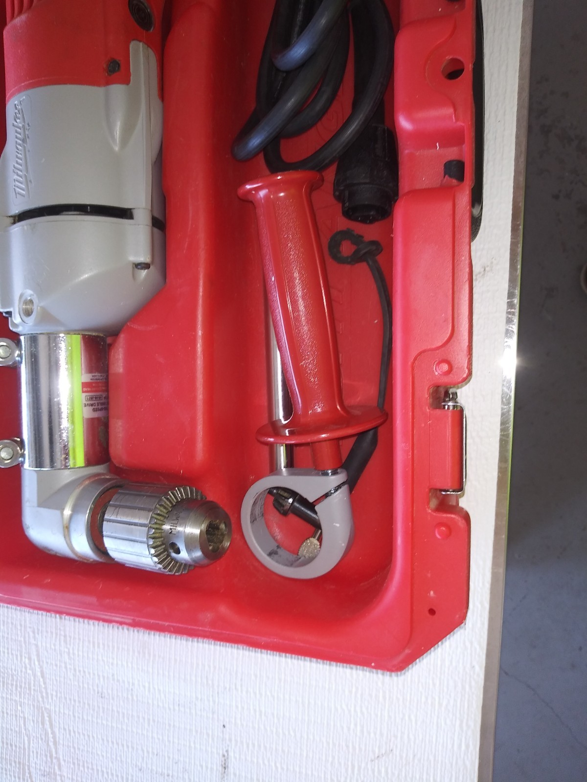 Milwaukee 1/2in Right Angle Drill Kit, 3107-6 variable speed, quick remove cord