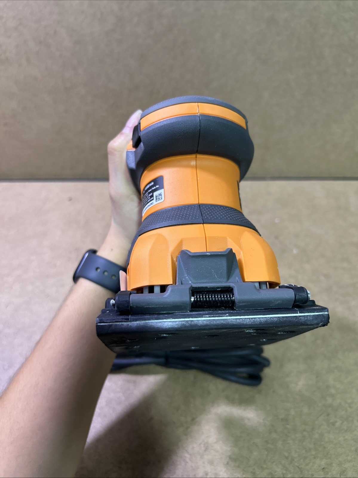 RIDGID – R2501 – 1/4 SHEET – 120V Corded Palm Square Sander – W160