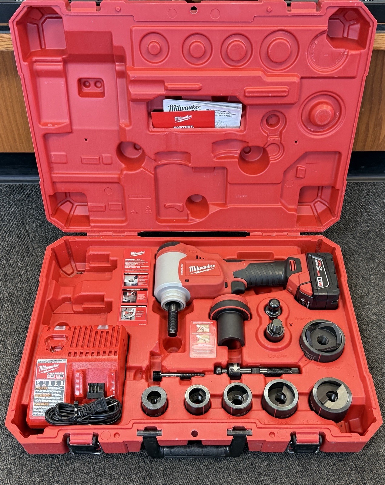Milwaukee 2676-22 M18 18V 10T Knockout Tool Kit w/ Knockout Set – Free Shipping