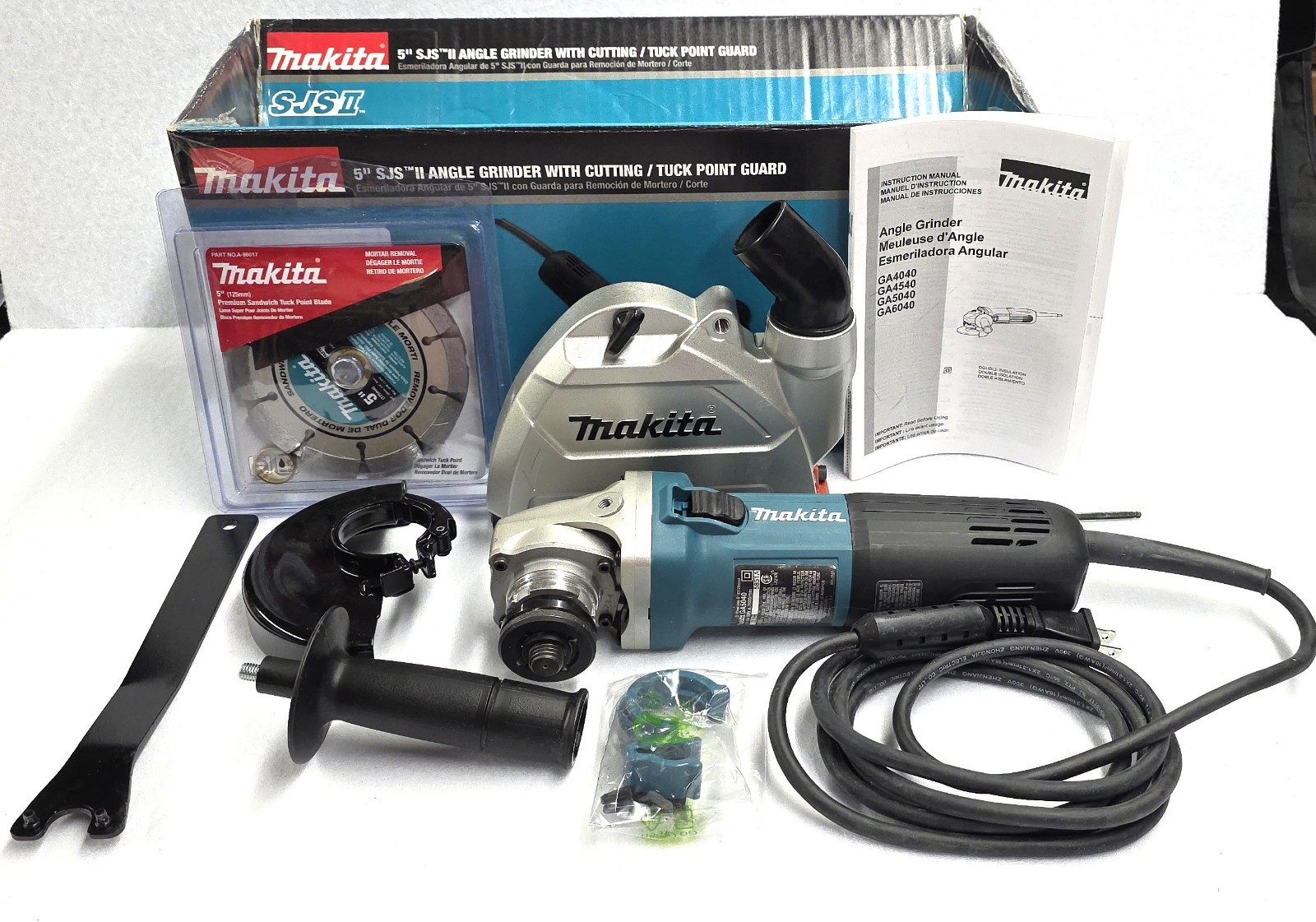 ⚙️ Makita GA5040X1 5&Prime; SJS-II Angle Grinder w/ Tuck Point Guard and Diamond Blade