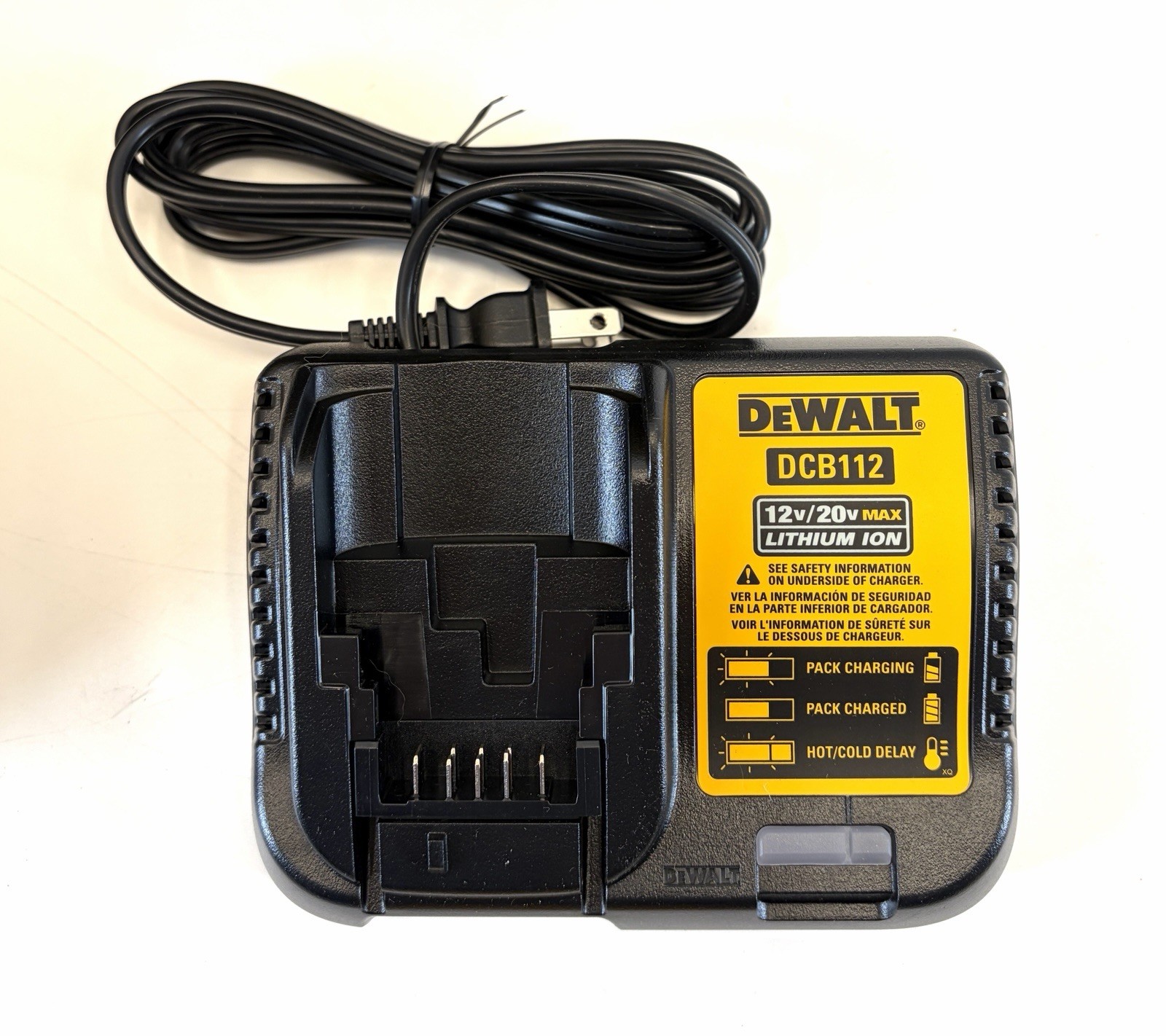 DeWalt 20V Max XR Brushless 18 Ga Narrow Crown Stapler W/ 2 Ah Battery DCN681D1