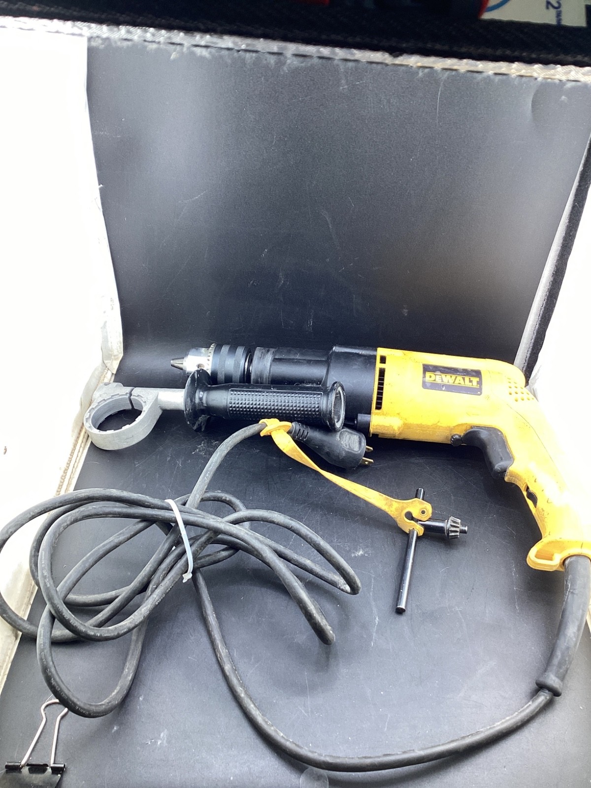 DeWalt DW505 1/2&Prime; VSR Hammer Drill – Heavy Duty – Works Great