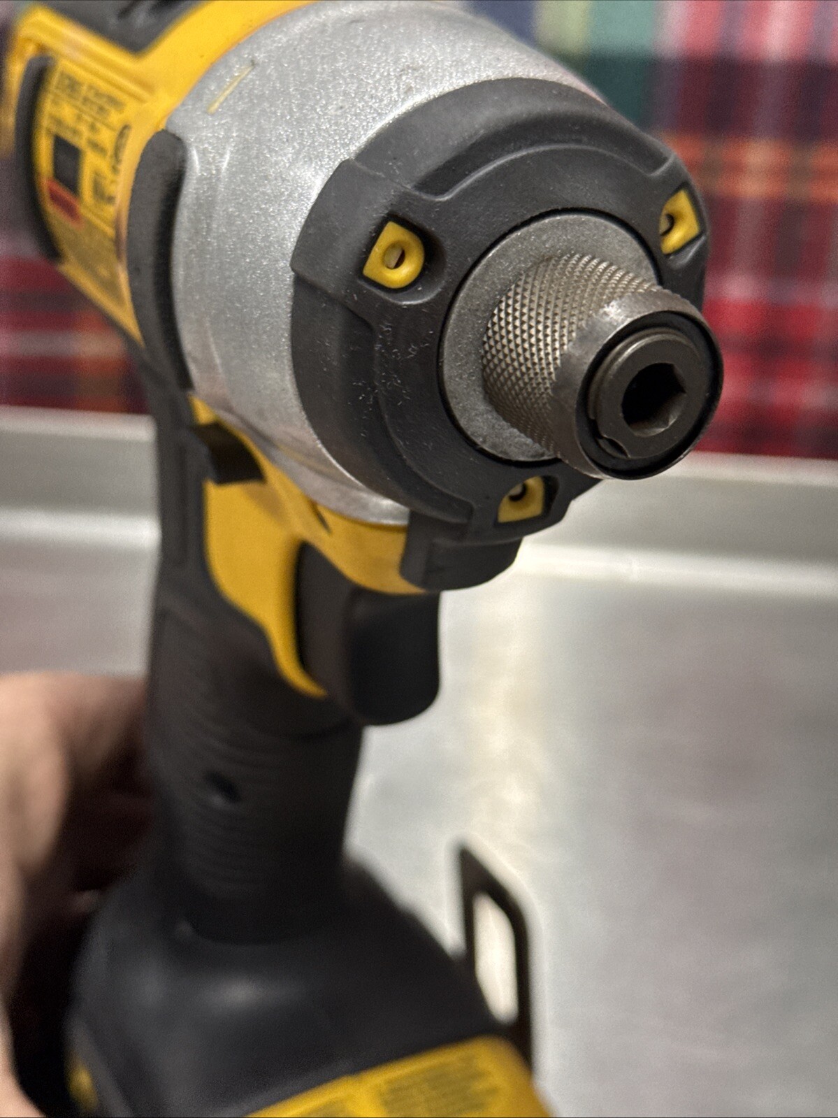 Dewalt DCF885 20V Cordless 1/4&Prime; Impact Driver 20 Volt MAX Lithium Ion & Battery