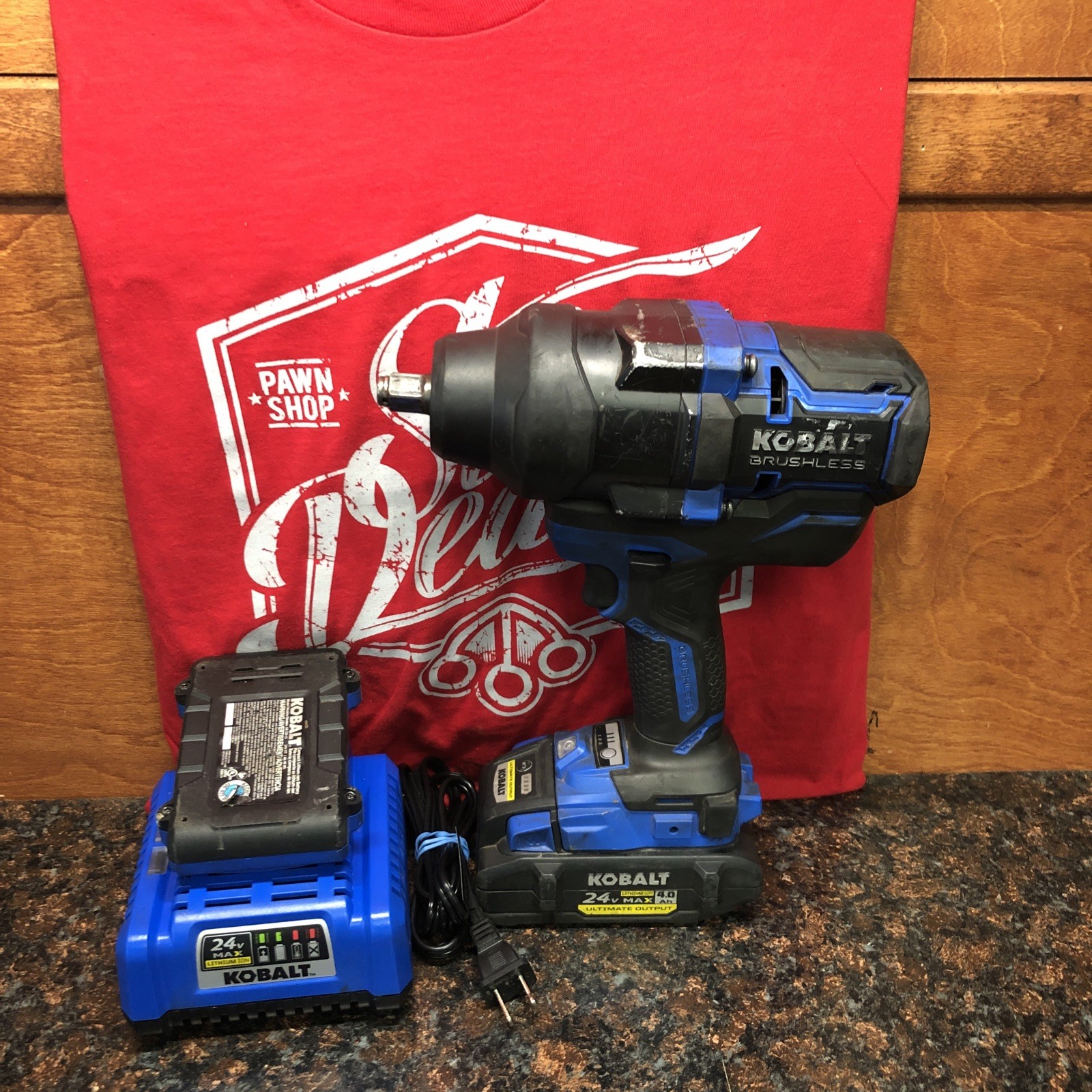 Kobalt 24V MAX 1/2 in Brushless Impact Wrench 2Ah & 4Ah Battery + Charger (LOOK)