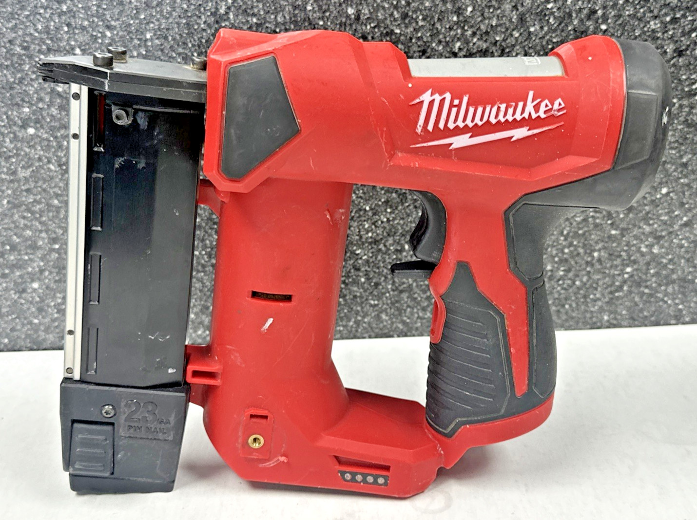 Milwaukee 2540-20 M12 23 Gauge Cordless Pin Nailer (Tool Only)