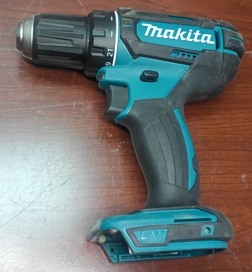 Makita XFD10 18V LXT Cordless 1/2&Prime; Driver-Drill Tool Reconditioned