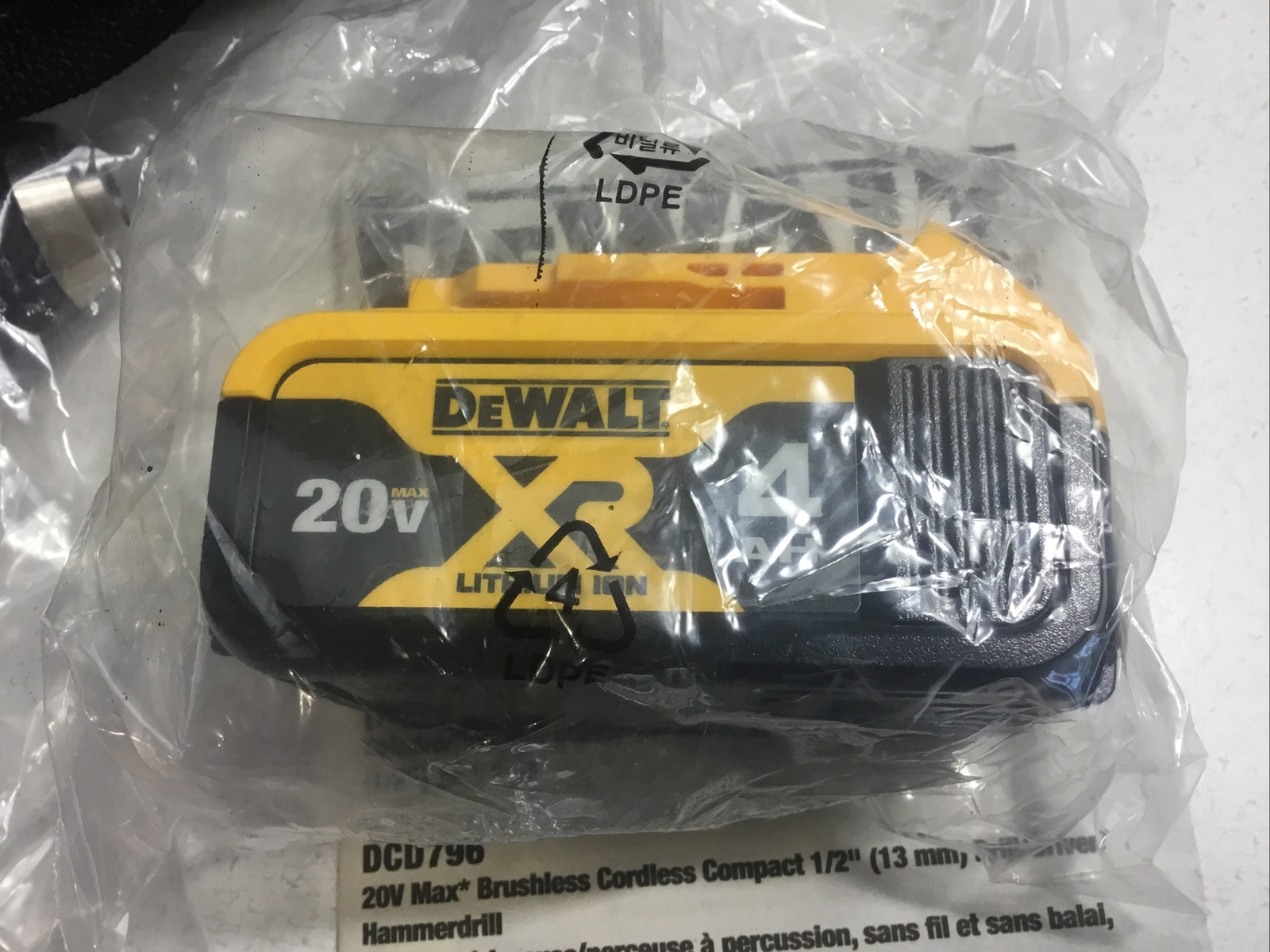OEM DEWALT DCD796 20V 4AH Cordless Compact Hammer Drill Driver Charger Bag Kit