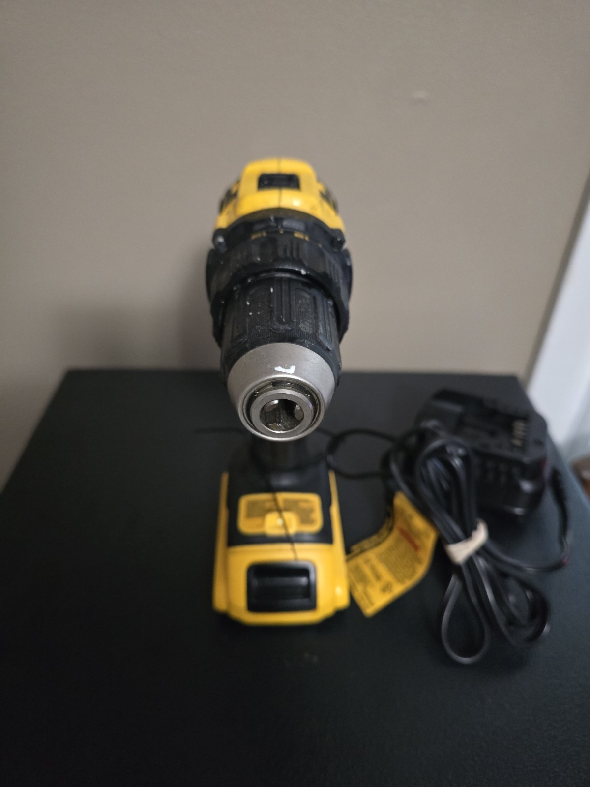 DEWALT DCD780 20V Compact Drill/Driver Kit