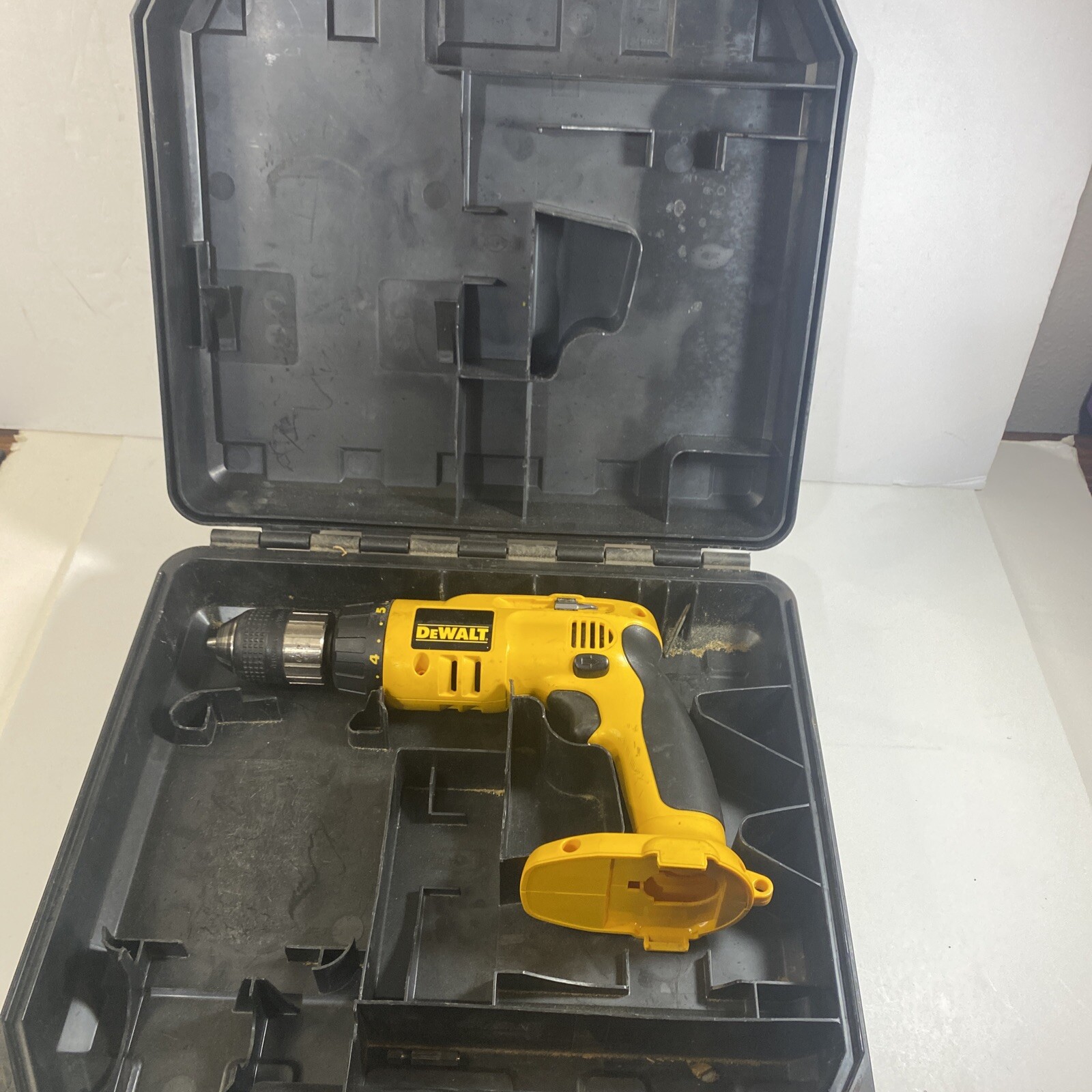 DeWalt DW980 XRP 1/2 Cordless Drill/Driver 14.4V w/ Battery+Charger **