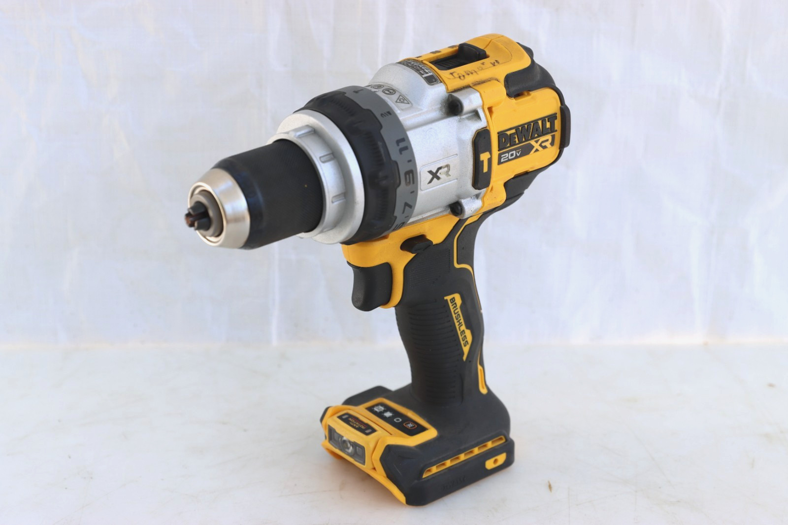 Dewalt 20V MAX XR Brushless 1/2-in Hammer Drill (Tool Only) (DCD1007)